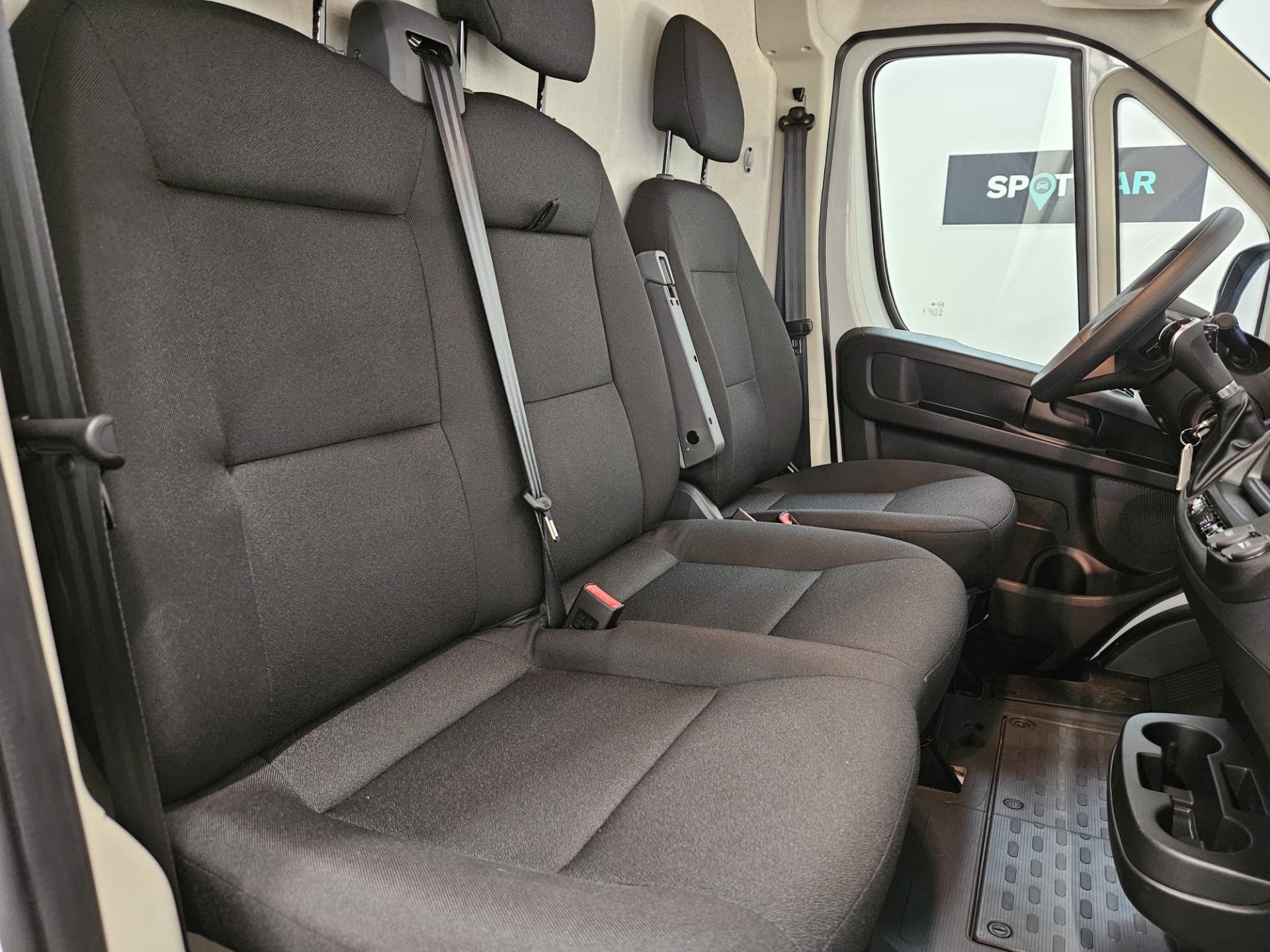 Peugeot Boxer 2.2 diesel automaat 180 pk 435 L3H2 LIGHT DUTY
