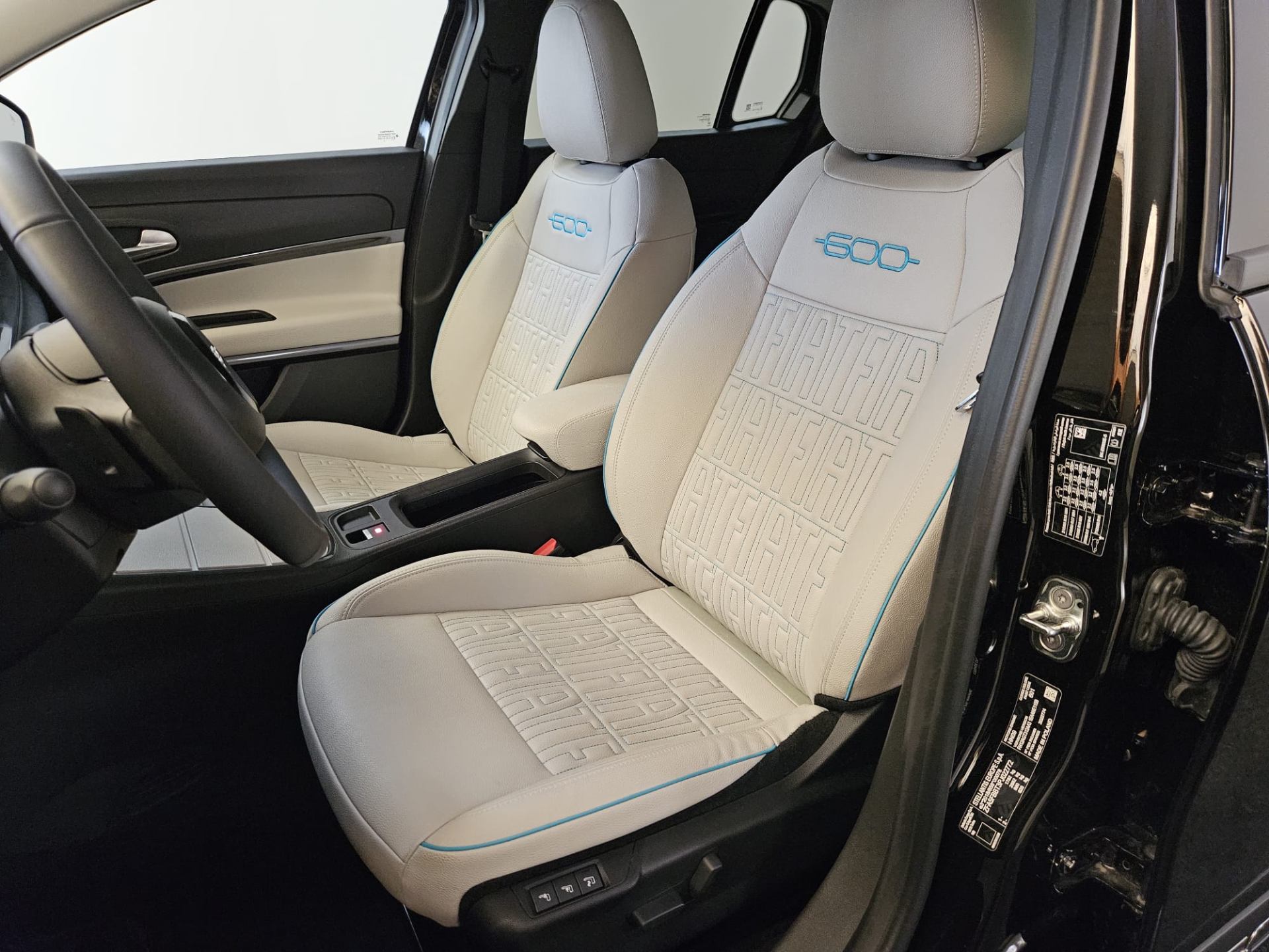 Fiat 600 La Prima Hybrid 110 pk – trekhaak