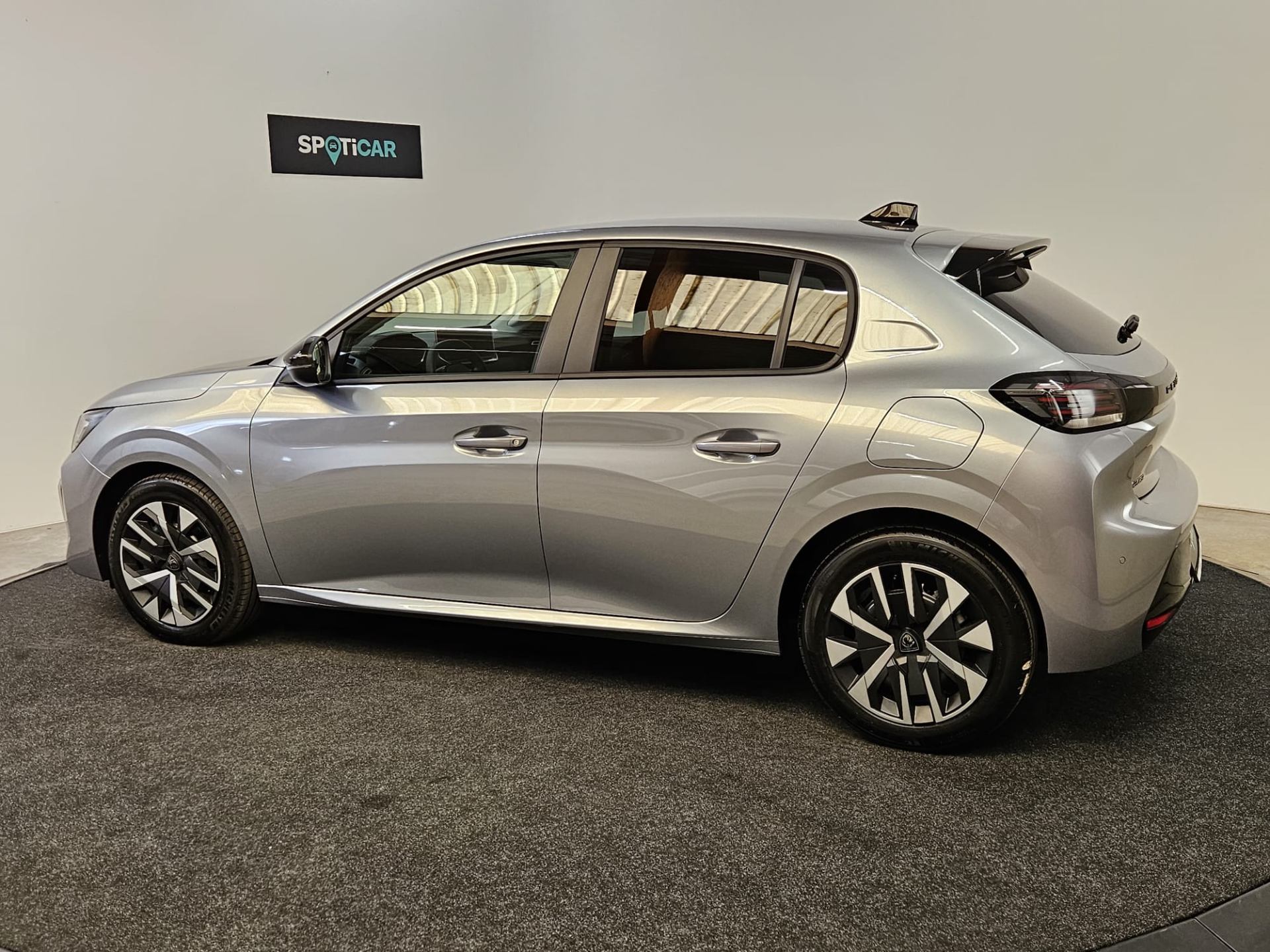 Peugeot 208 Business