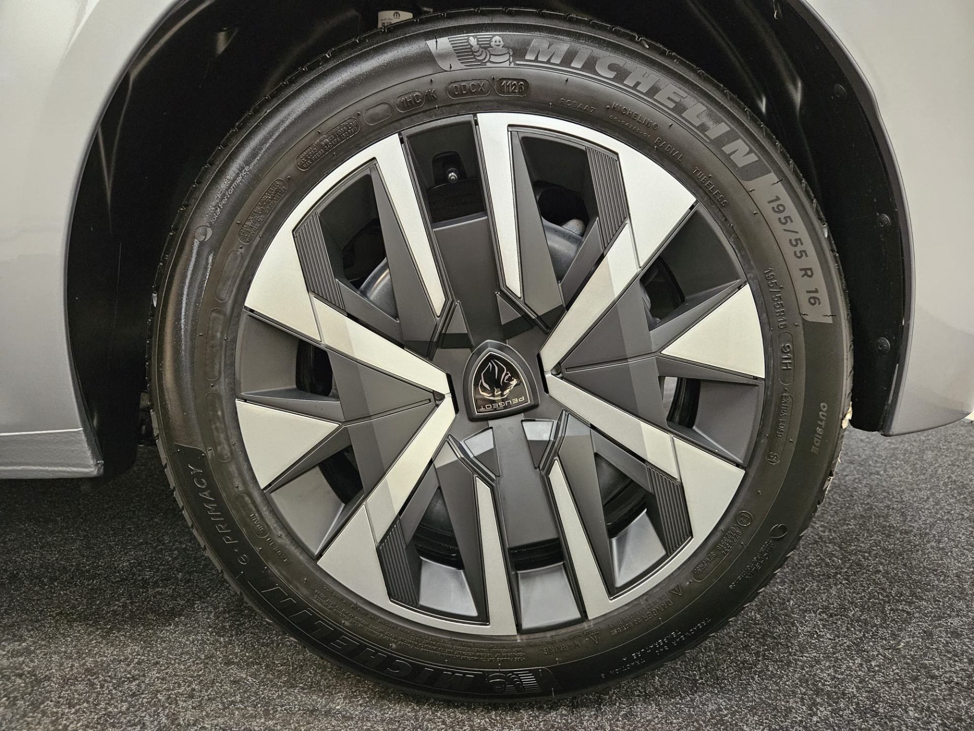 Peugeot 208 Business