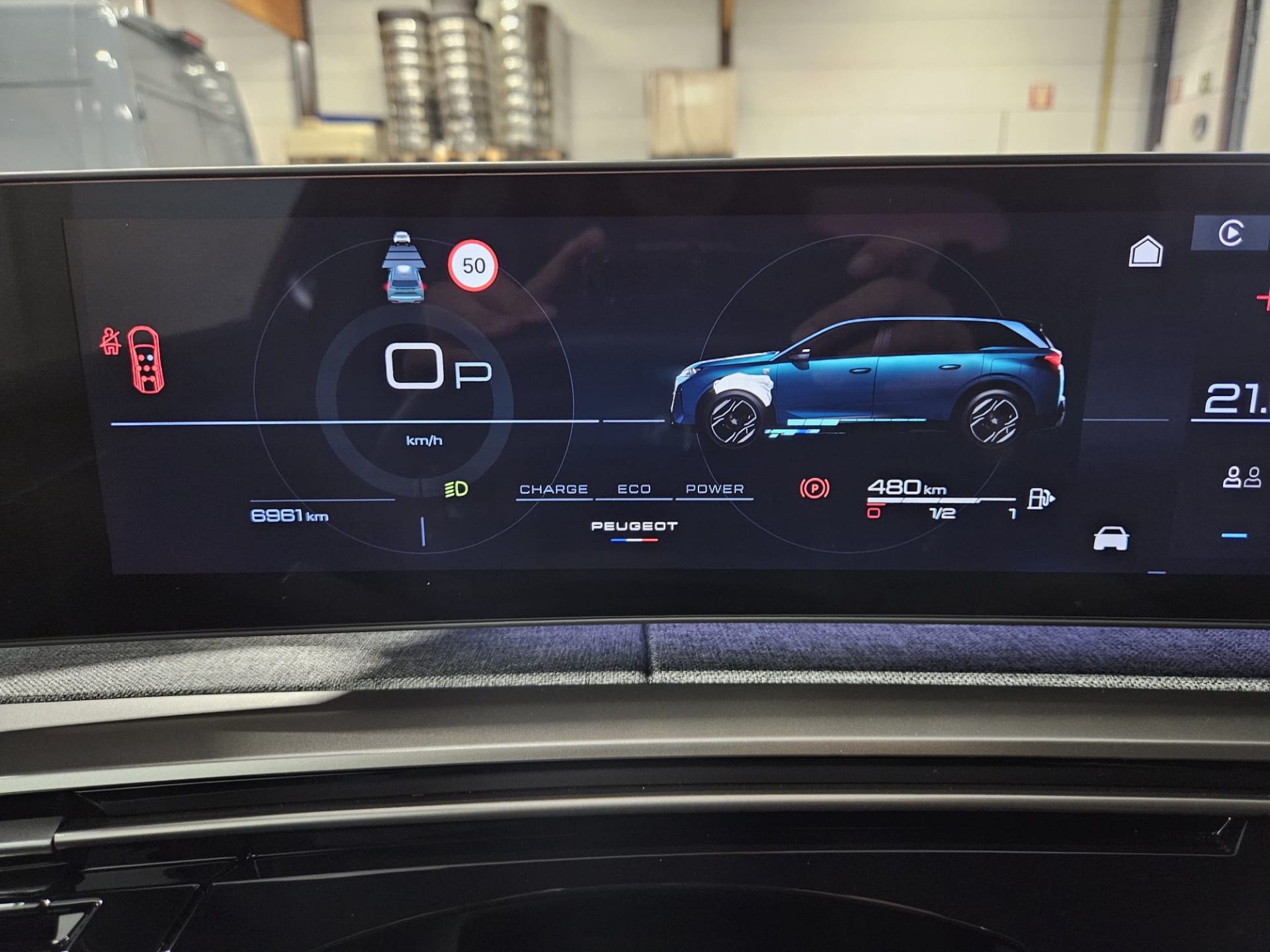 Peugeot 5008 Hybrid GT e-DSC6