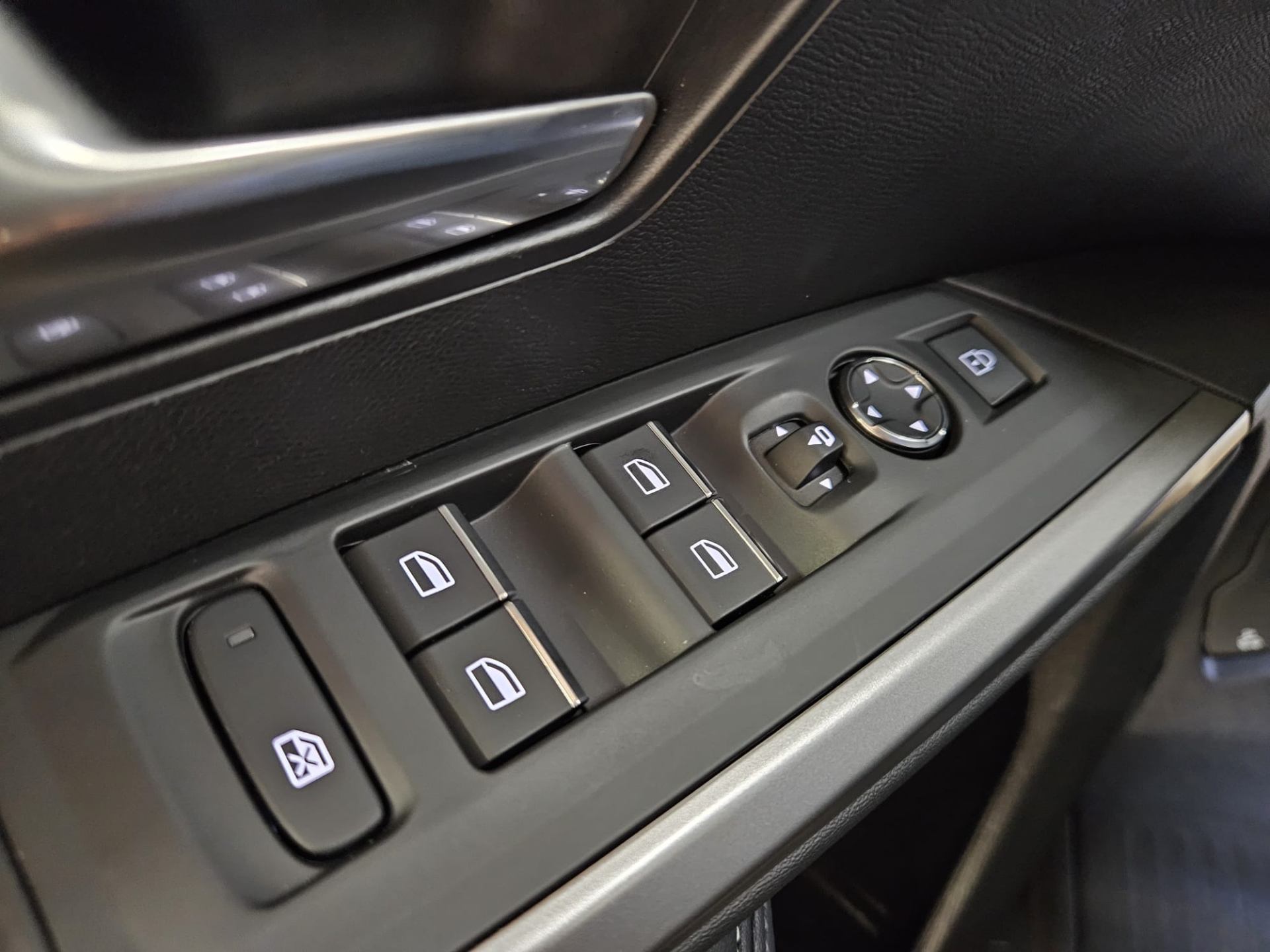 Peugeot 5008 Hybrid GT e-DSC6