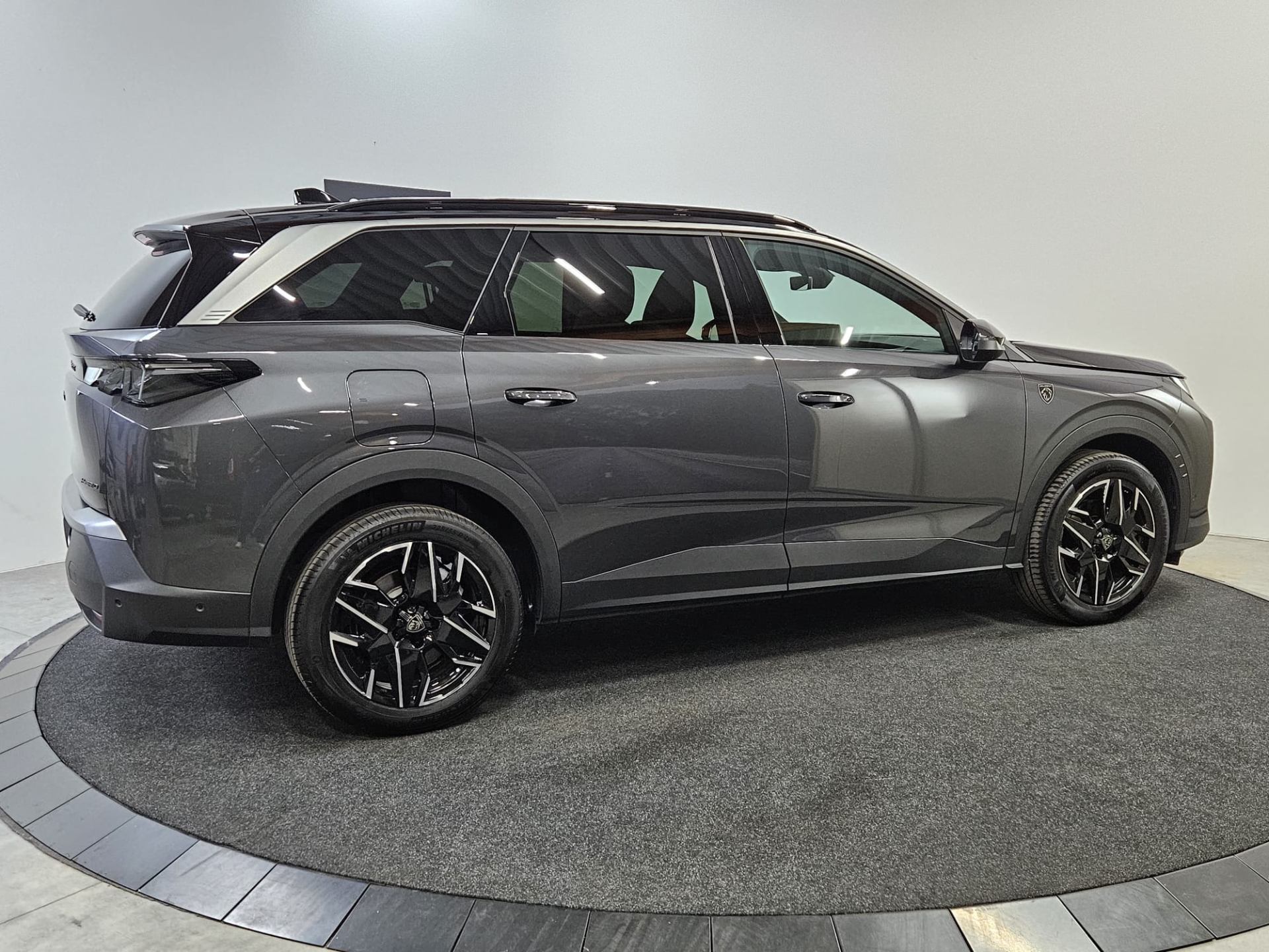 Peugeot 5008 Hybrid GT e-DSC6