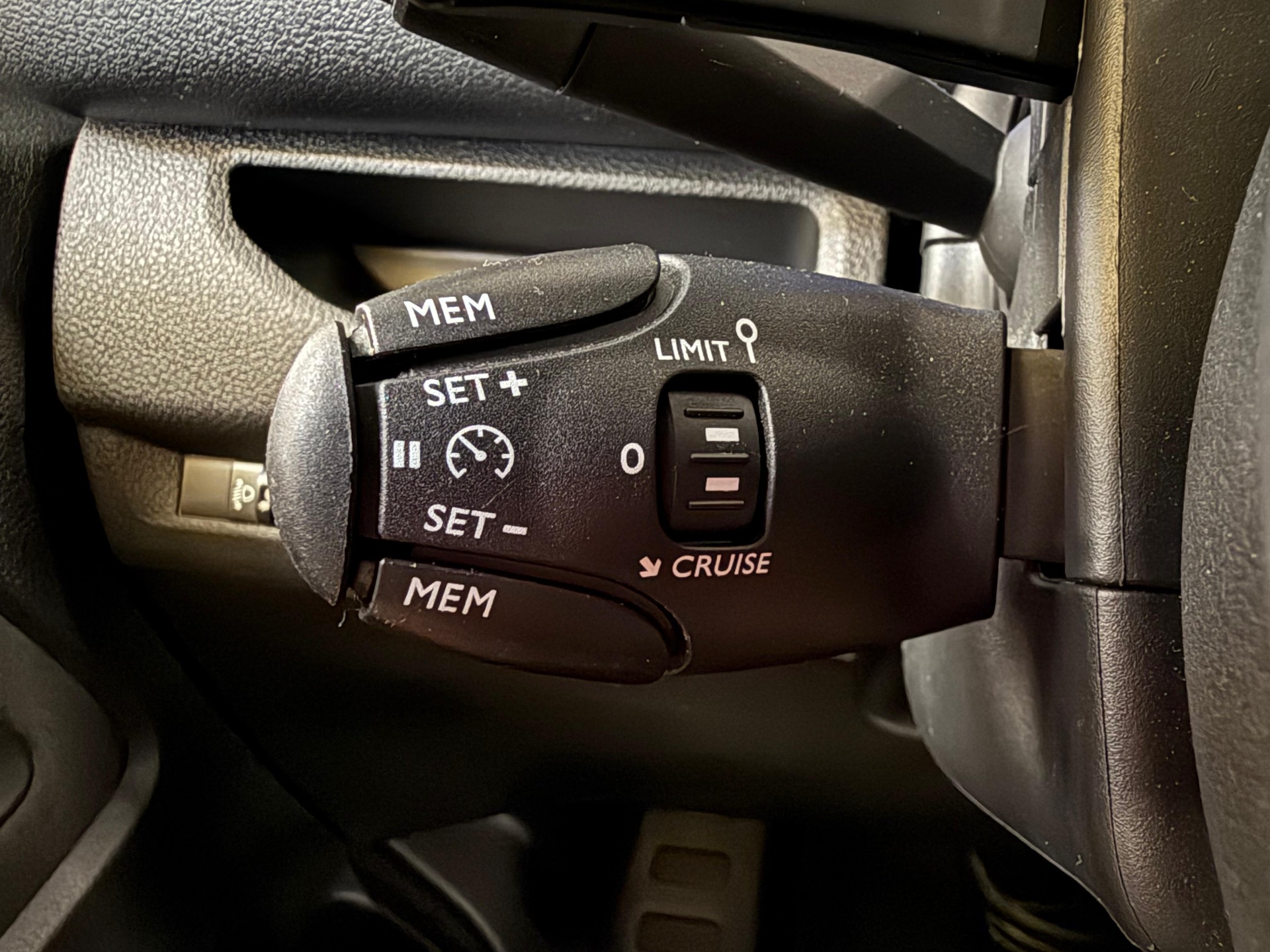 Peugeot Expert Dubbele Cabine 2.0 BlueHDi 145 pk AUTOMAAT – TREKHAAK