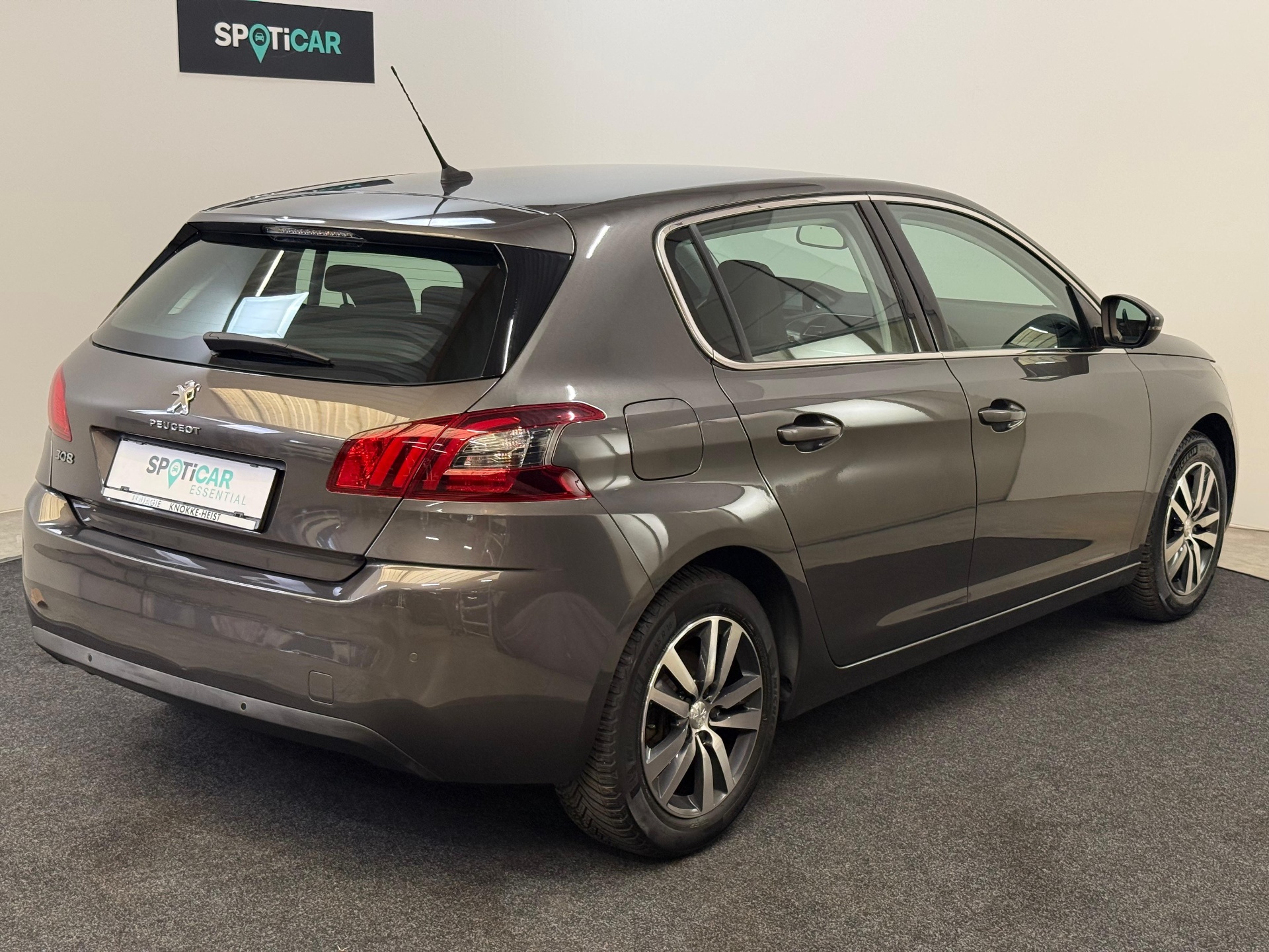 Peugeot 308 1.2 S&S Allure
