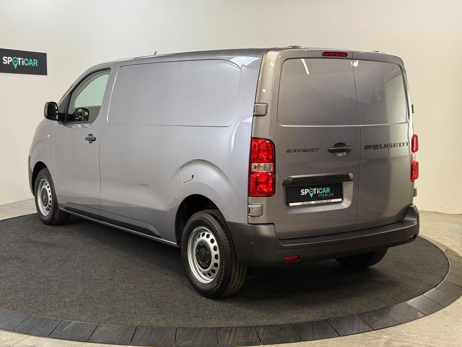 Peugeot Expert Bestelwagen M (L2) Diesel 150 pk Manueel 6