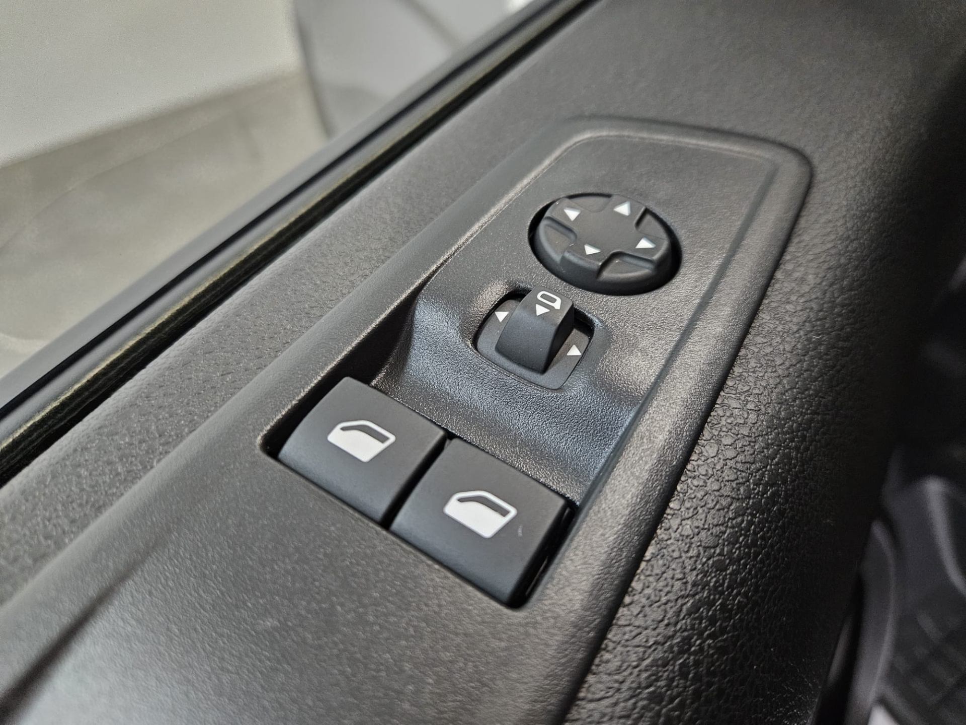 Peugeot Expert Bestelwagen M (L2) Diesel 150 pk Manueel 6