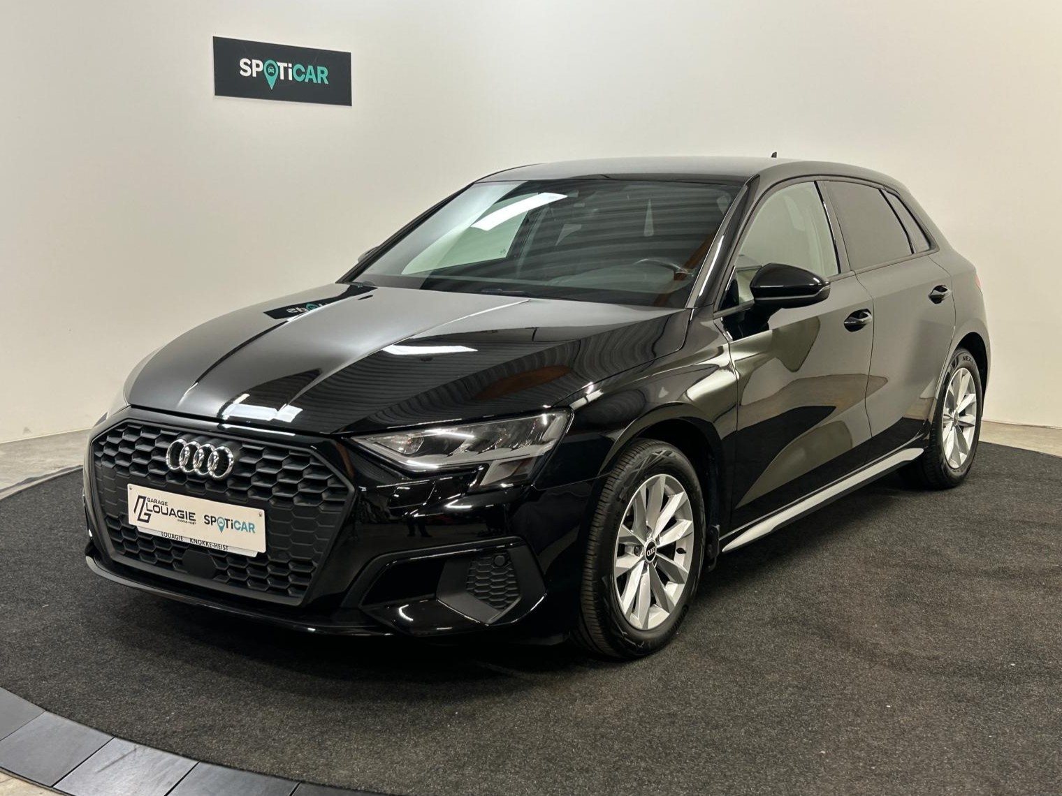 Audi A3 35 TFSI 1.5 BENZINE – AFNEEMBARE TREKHAAK
