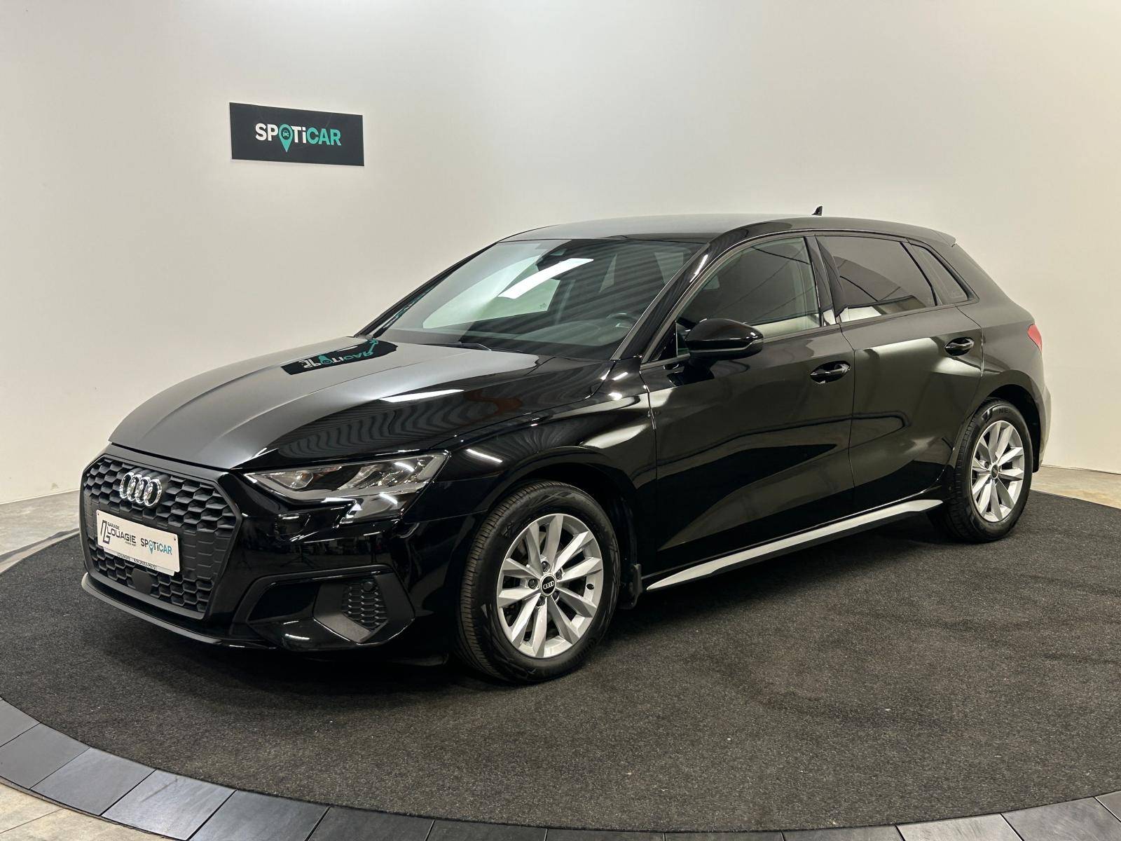 Audi A3 35 TFSI 1.5 BENZINE – AFNEEMBARE TREKHAAK