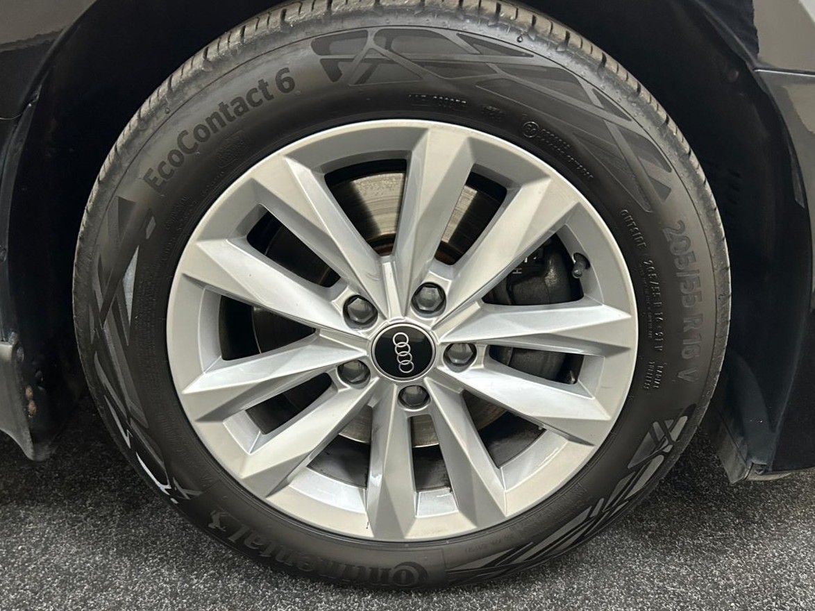 Audi A3 35 TFSI 1.5 BENZINE – AFNEEMBARE TREKHAAK