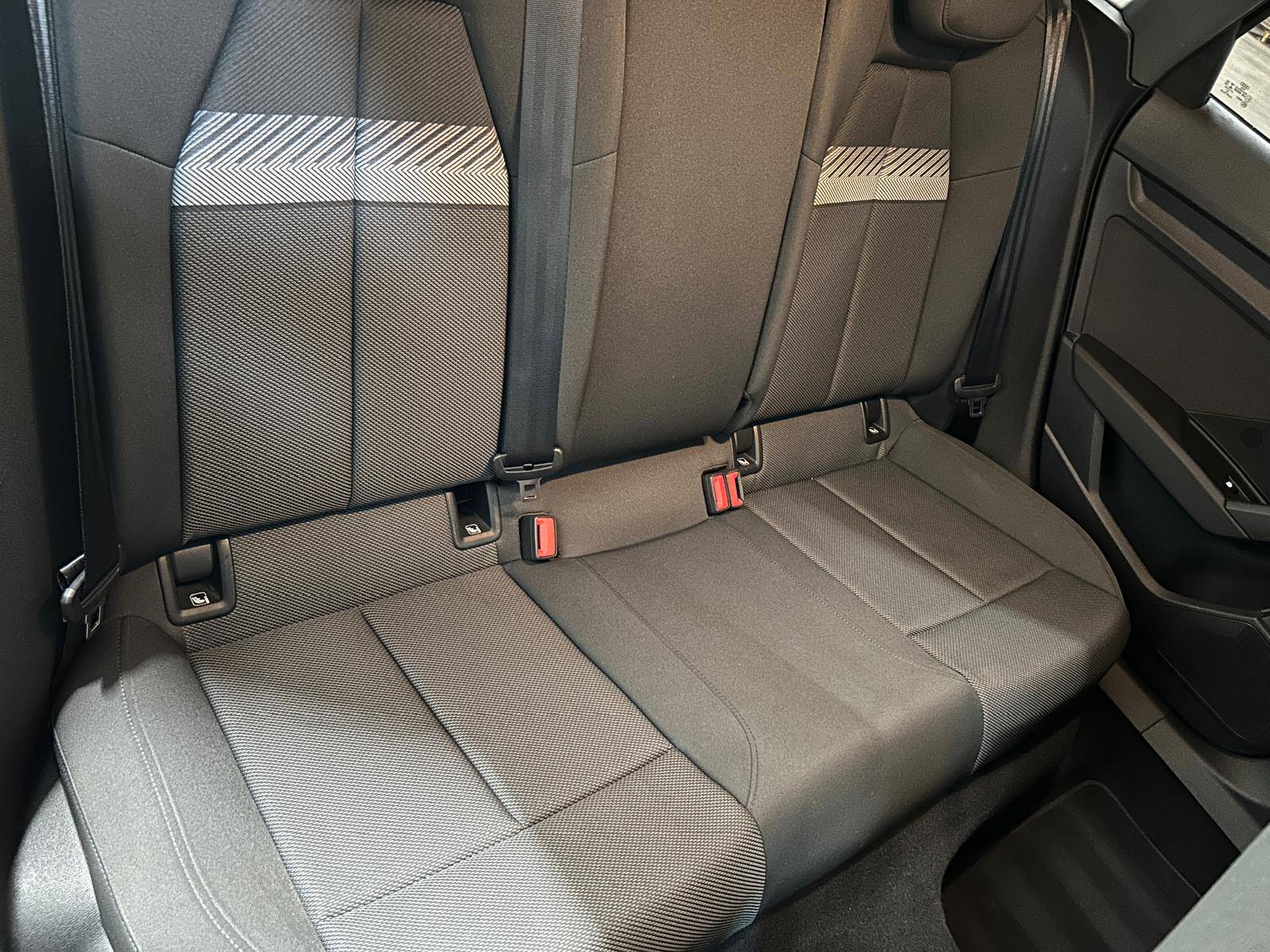 Audi A3 35 TFSI 1.5 BENZINE – AFNEEMBARE TREKHAAK