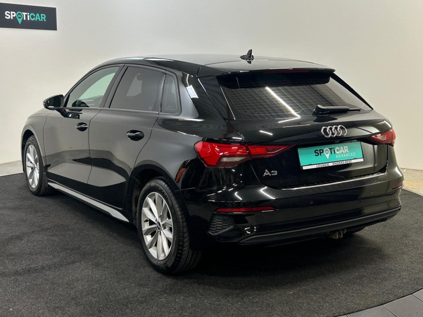 Audi A3 35 TFSI 1.5 BENZINE – AFNEEMBARE TREKHAAK