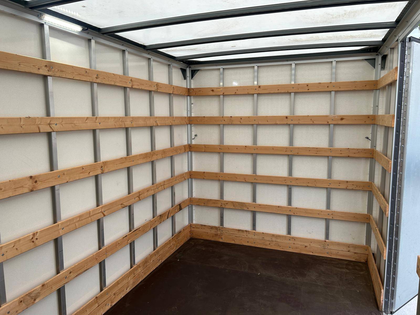 Peugeot Boxer Laadbak met laadklep L4 – 2.2 diesel