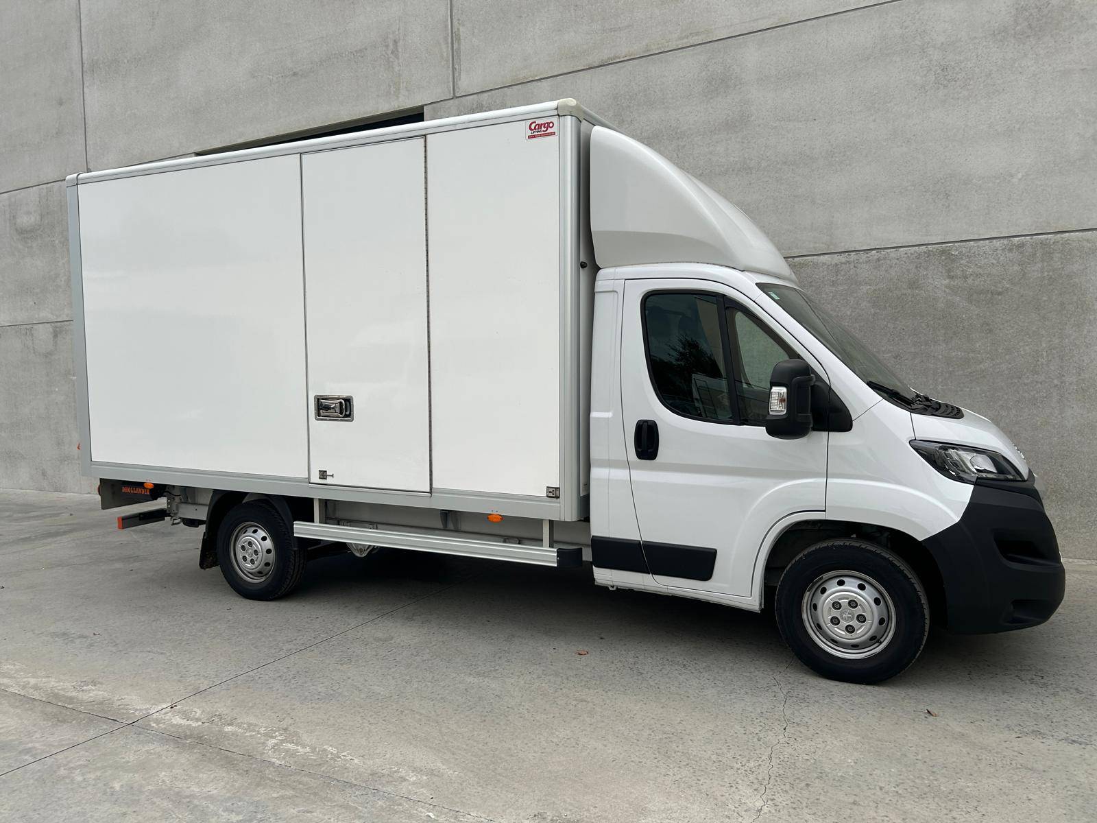 Peugeot Boxer Laadbak met laadklep L4 – 2.2 diesel