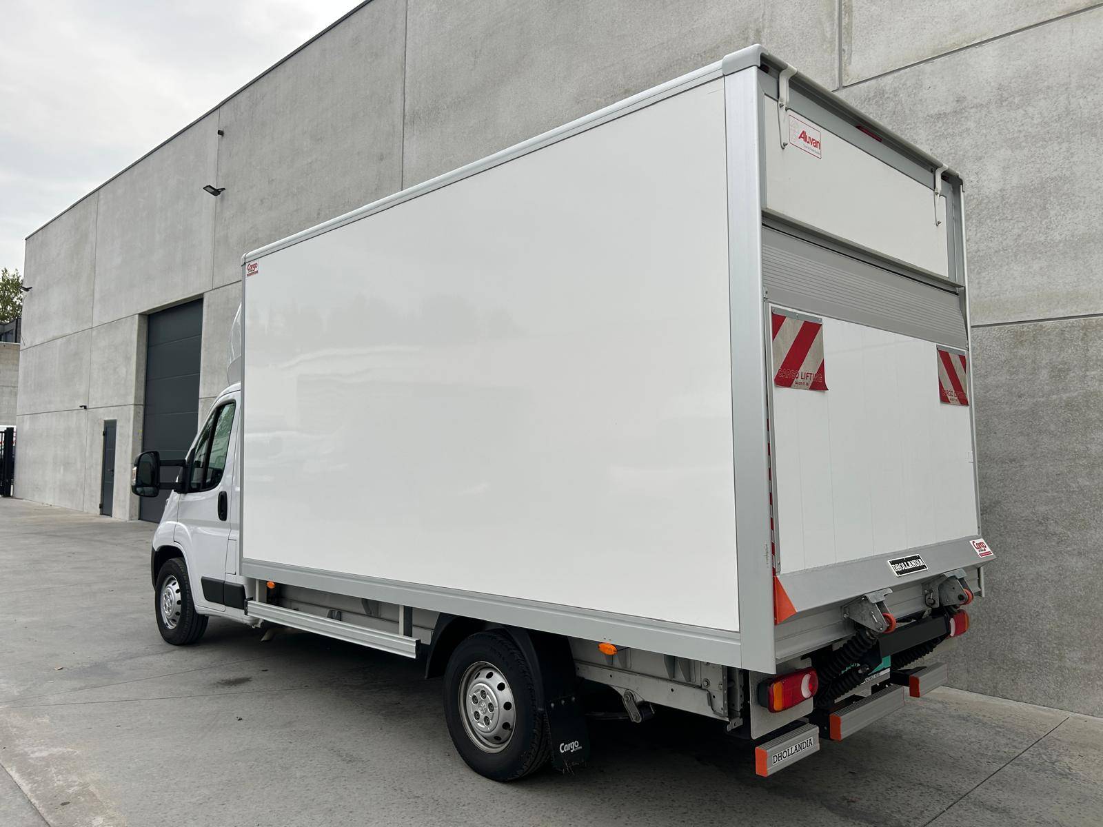 Peugeot Boxer Laadbak met laadklep L4 – 2.2 diesel