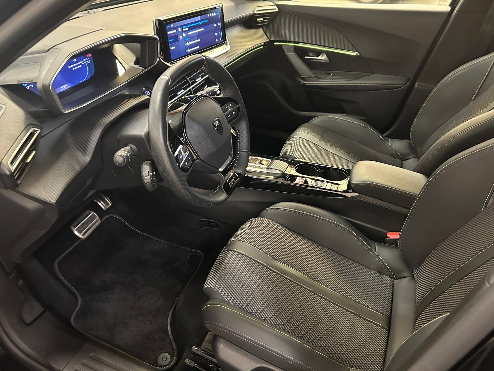 Peugeot 2008 Hybrid GT e-DSC6