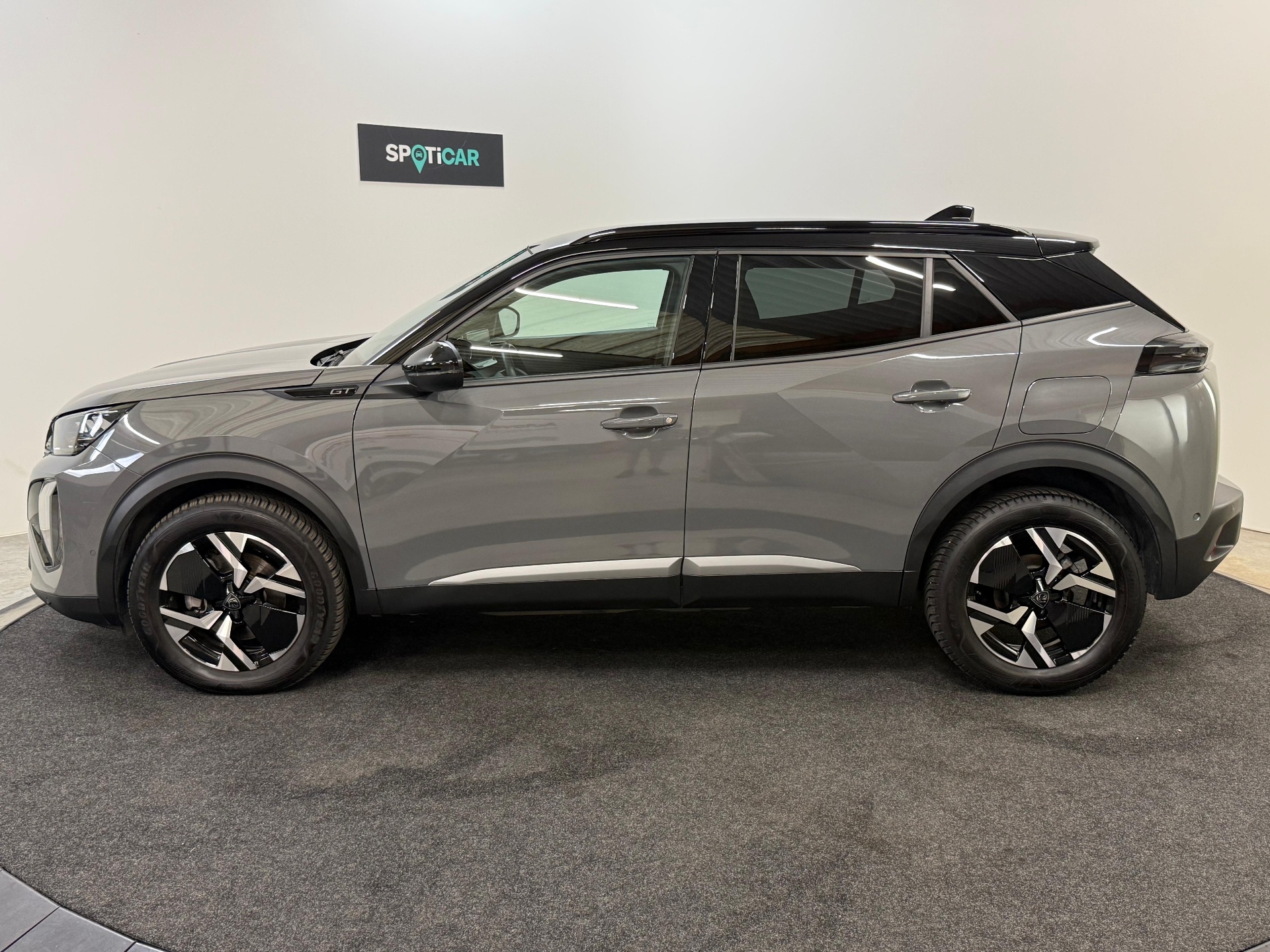 Peugeot 2008 Hybrid GT e-DSC6