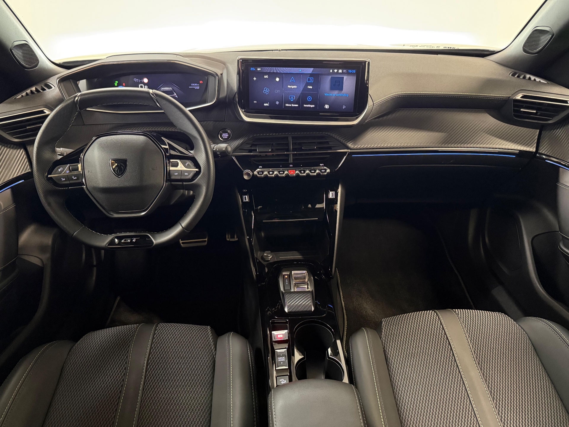 Peugeot 2008 Hybrid GT e-DSC6