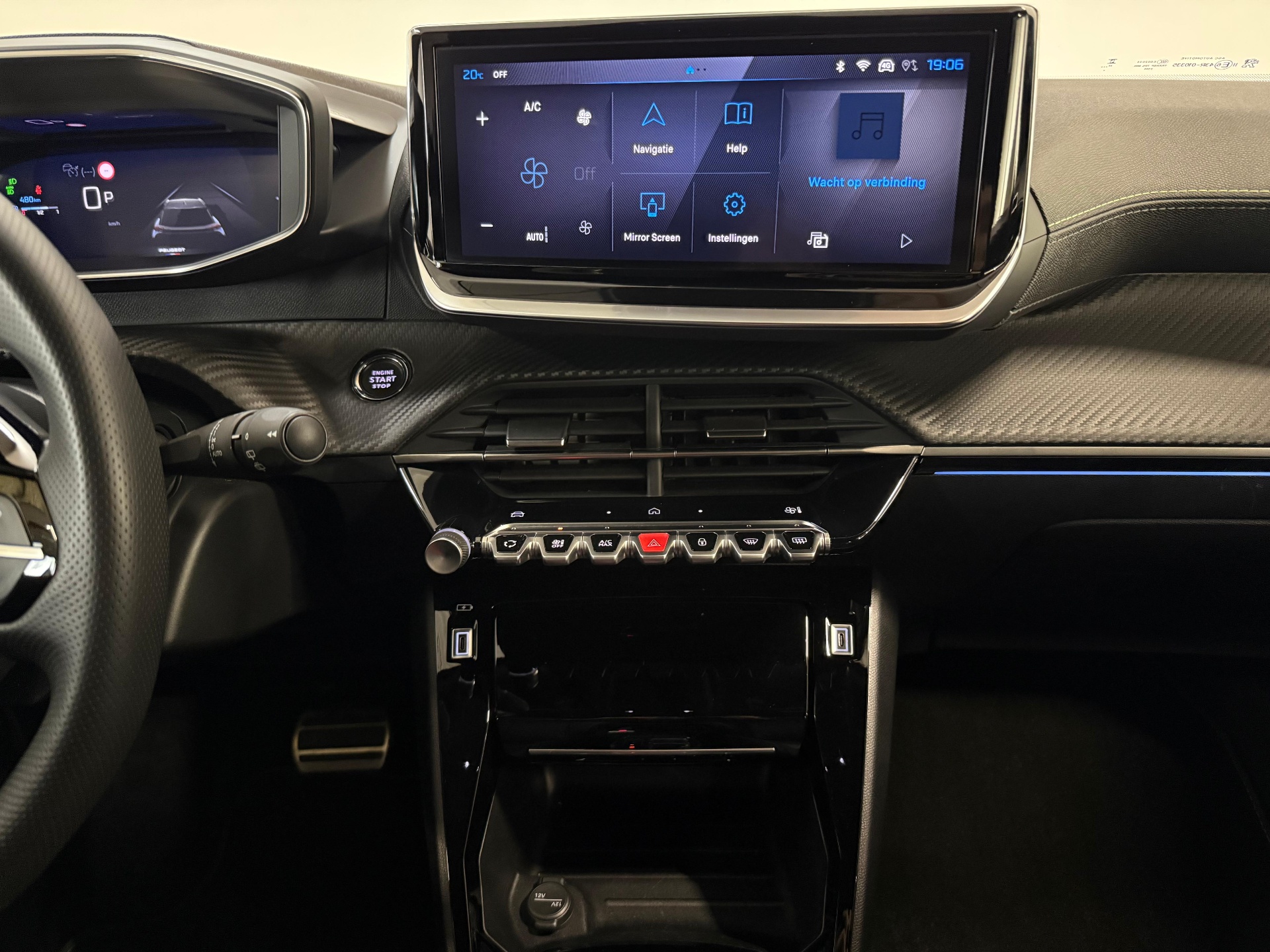 Peugeot 2008 Hybrid GT e-DSC6
