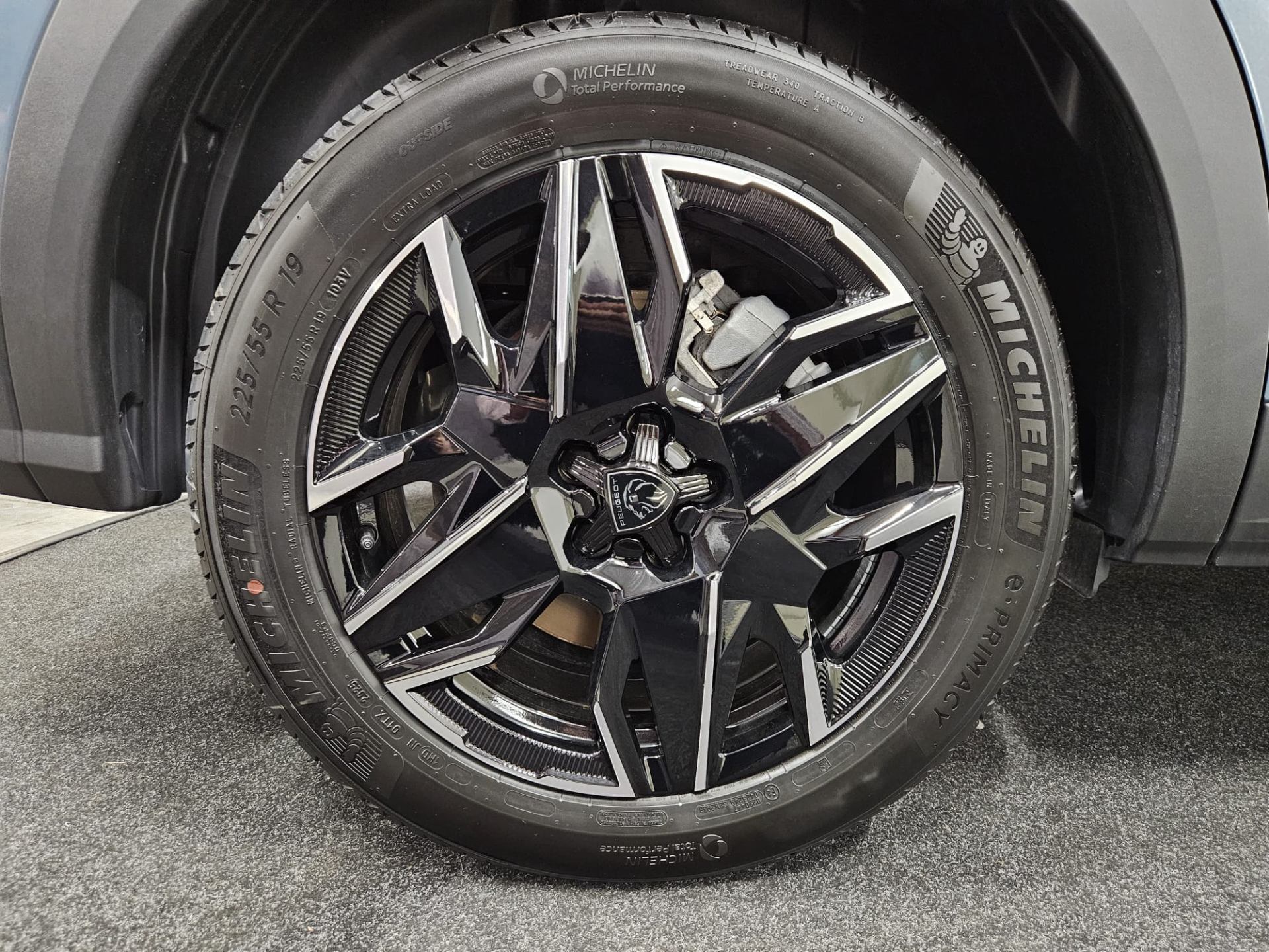 Peugeot 5008 Hybrid GT e-DSC6