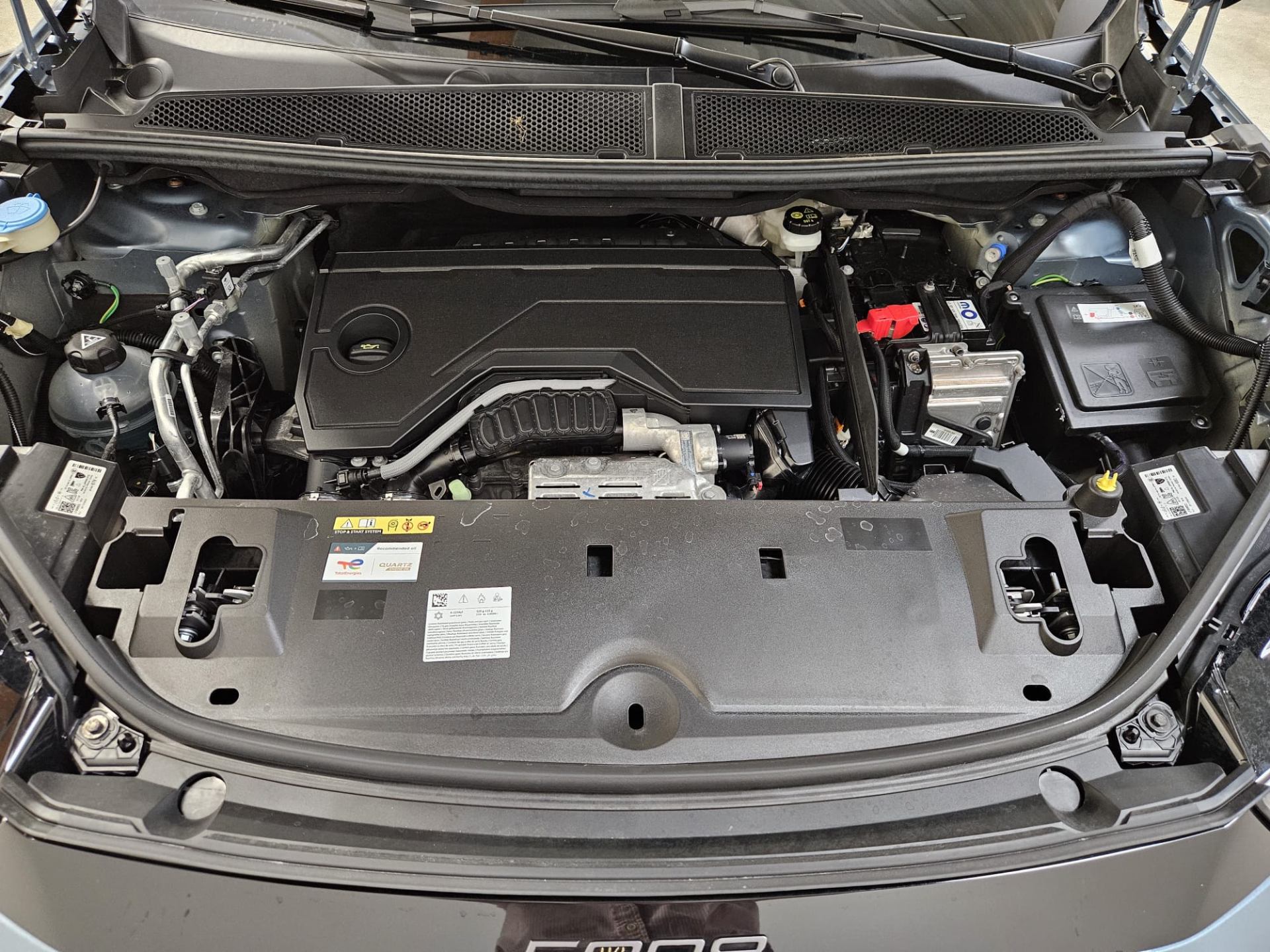 Peugeot 5008 Hybrid GT e-DSC6