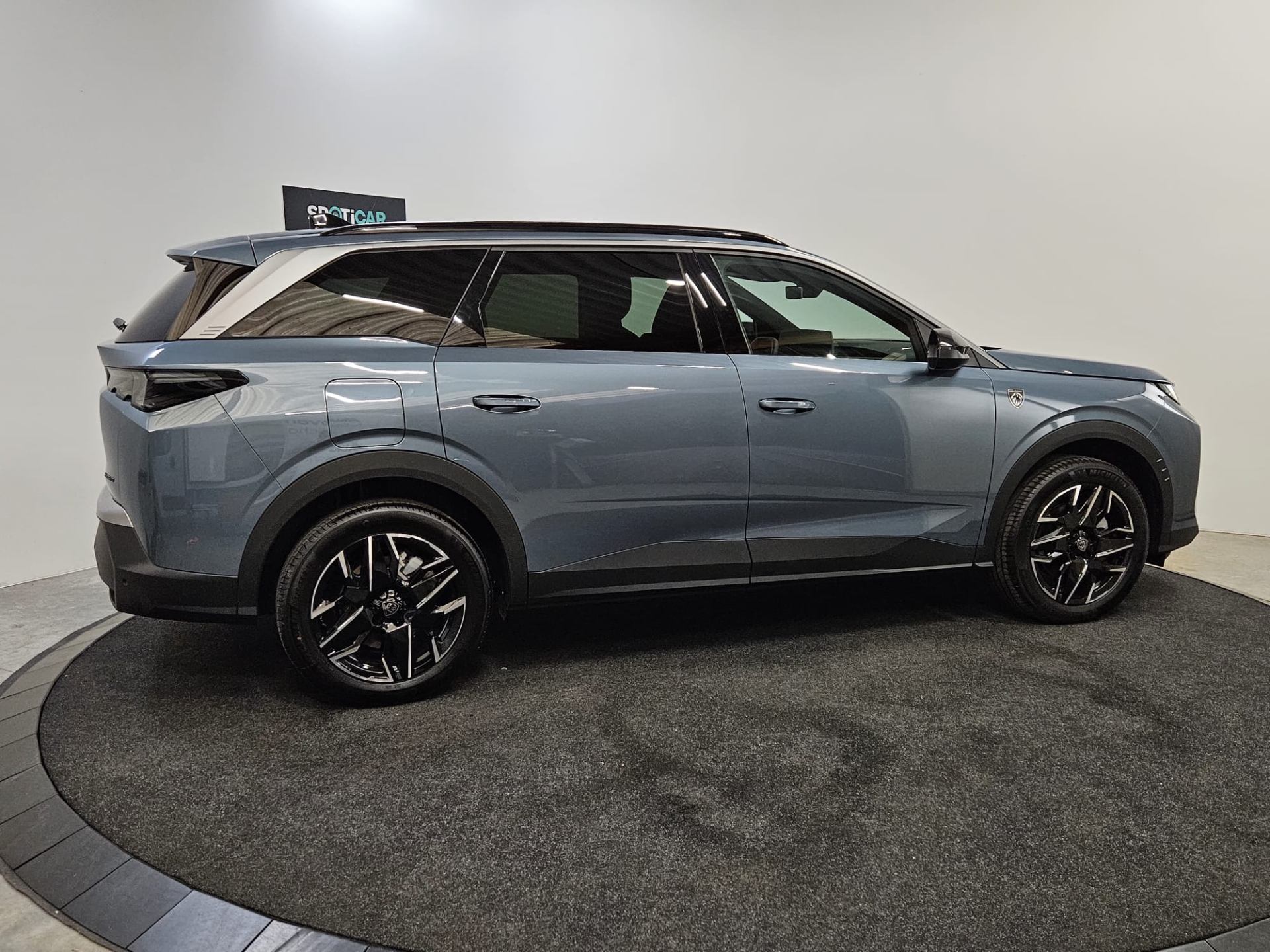 Peugeot 5008 Hybrid GT e-DSC6
