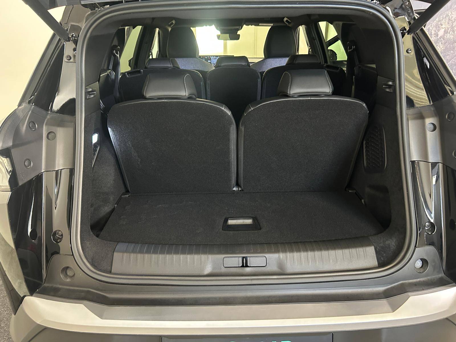 Peugeot 5008 Hybrid GT e-DSC6