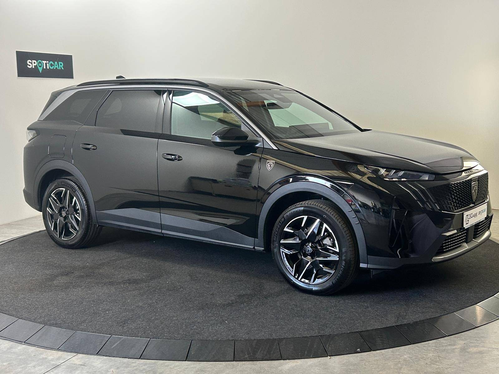 Peugeot 5008 Hybrid GT e-DSC6