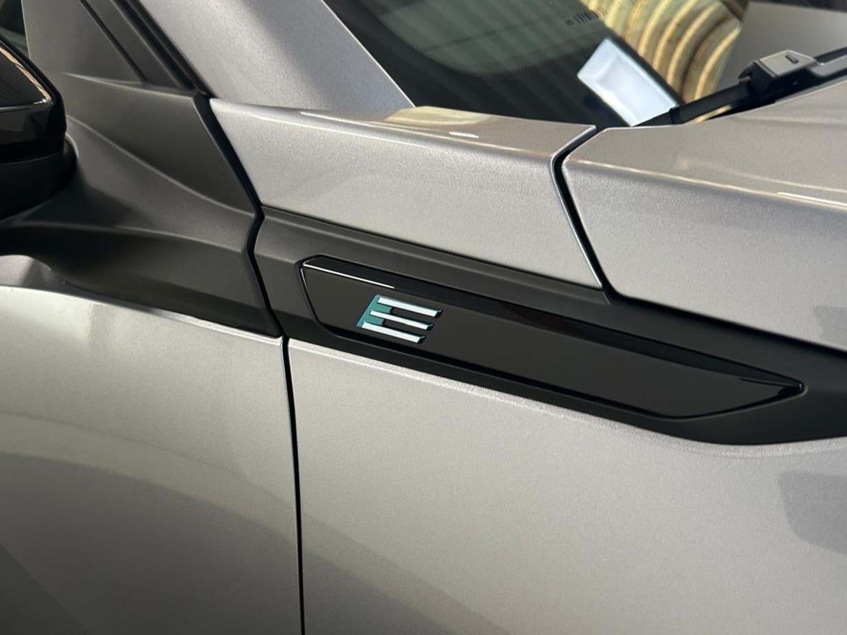 Peugeot 2008 Electric Allure Auto
