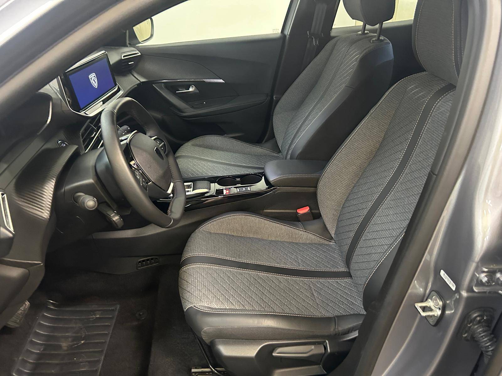 Peugeot 2008 Electric Allure Auto