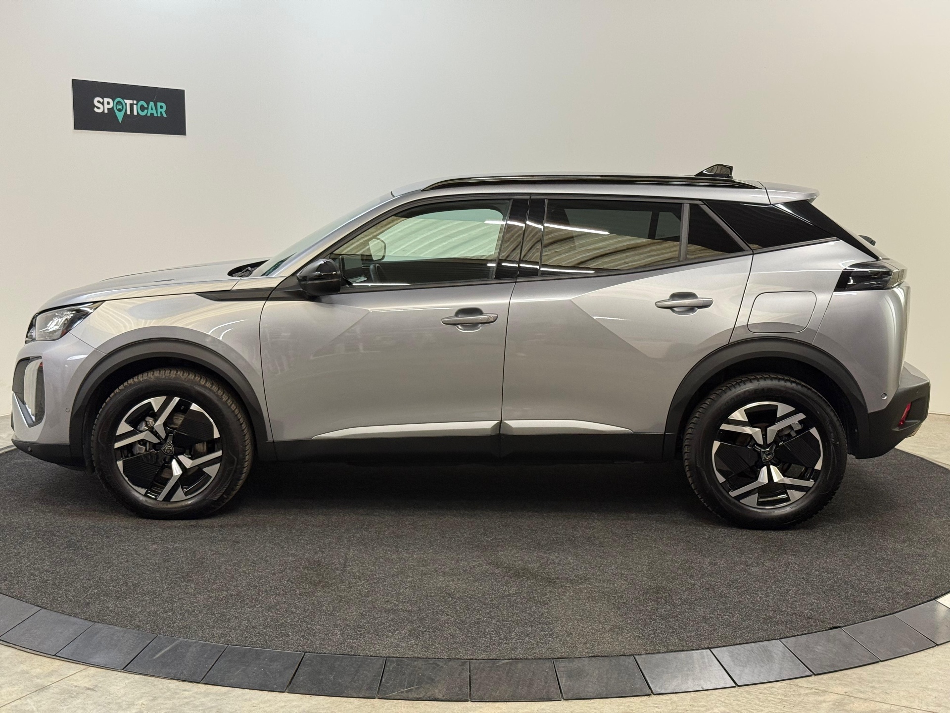 Peugeot 2008 Hybrid Allure e-DSC6