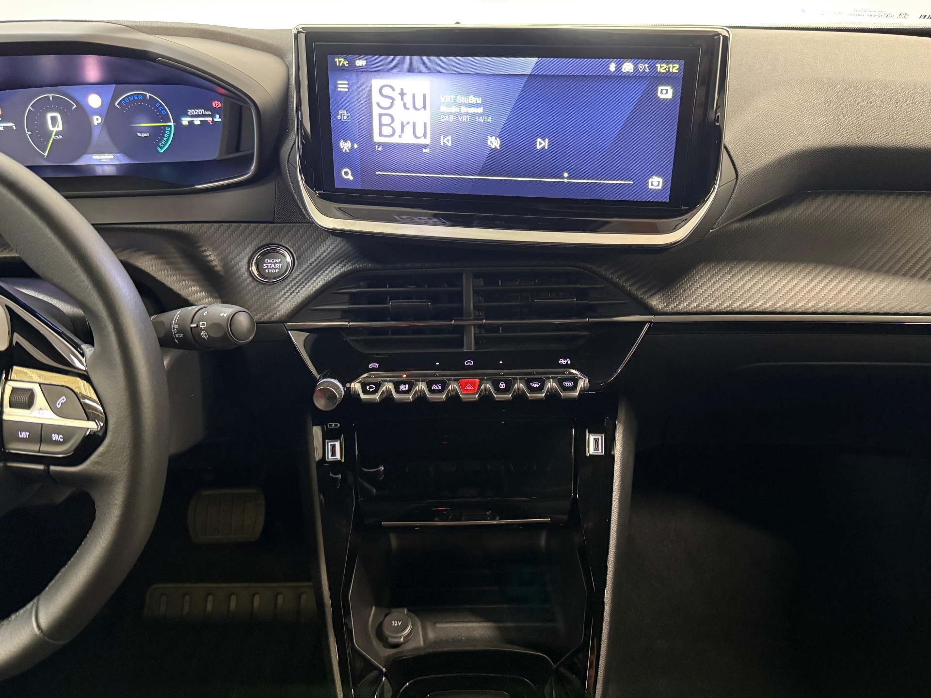Peugeot 2008 Hybrid Allure e-DSC6