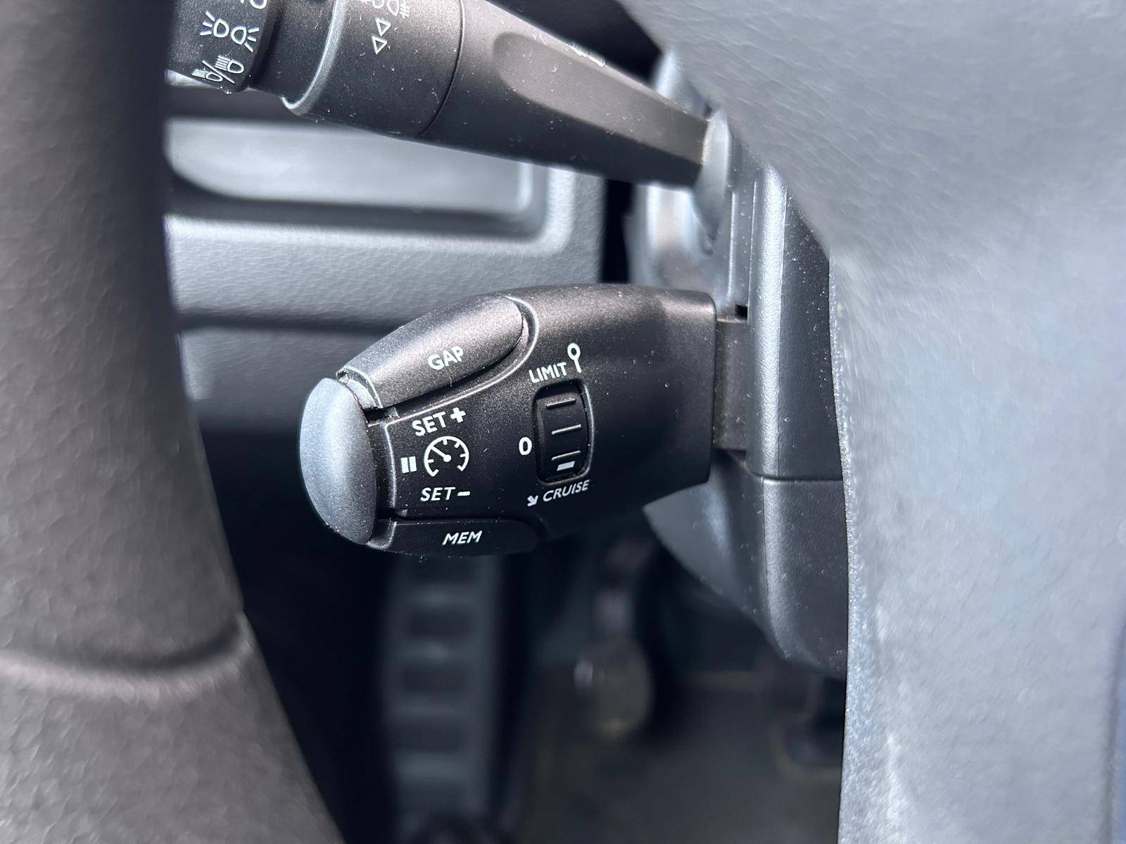Peugeot Expert Dubbele Cabine 2.0 BlueHDi 145 pk
