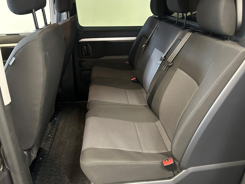 Peugeot Expert Dubbele Cabine 2.0 BlueHDi 145 pk