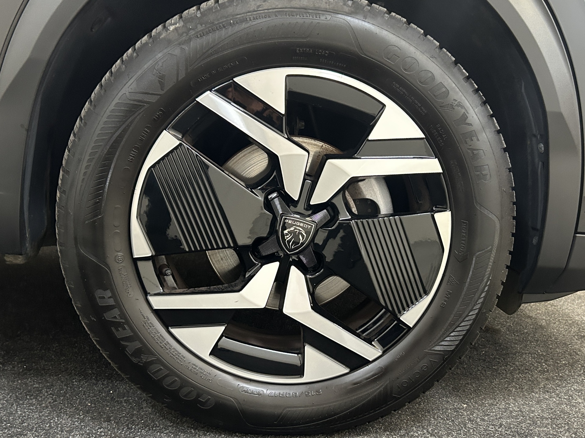 Peugeot 2008 1.2 Turbo Allure Manueel