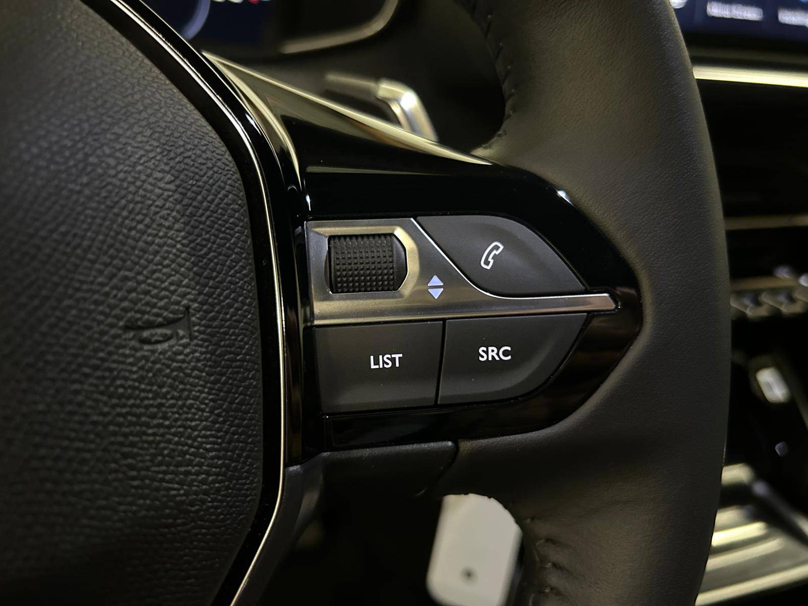 Peugeot 2008 1.2 Turbo Allure Manueel