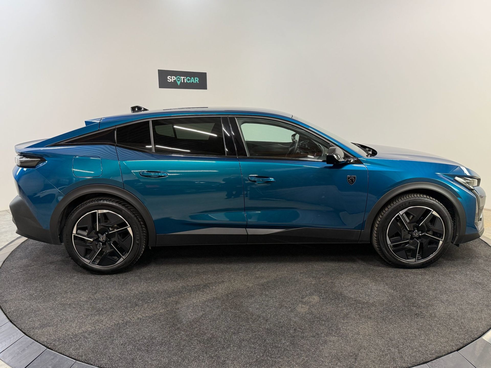Peugeot 408 Plug-in Hybrid S&S GT e-EAT8