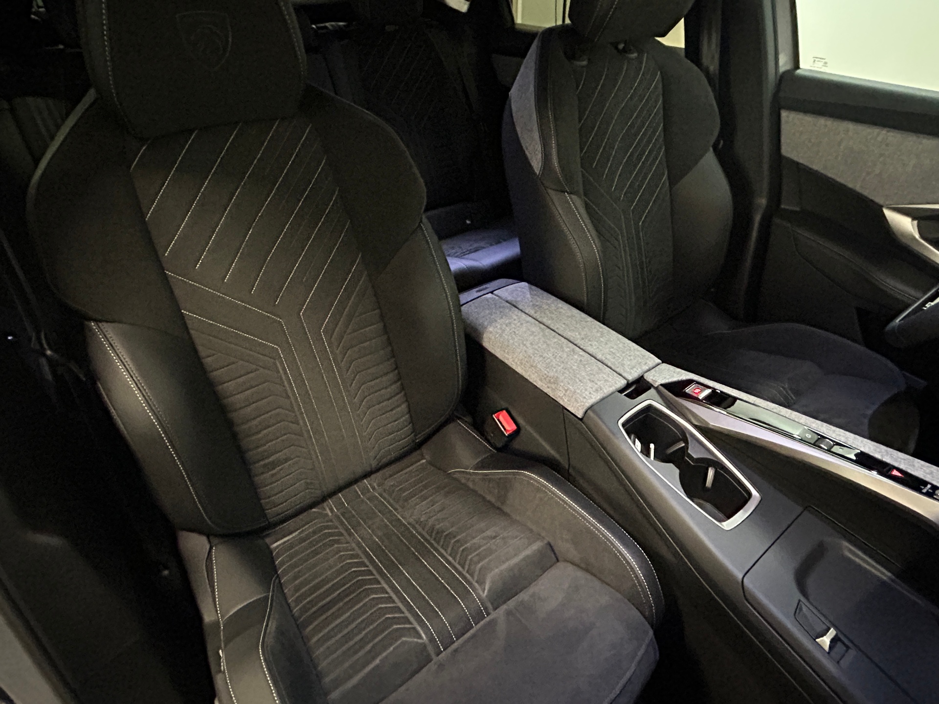 Peugeot 3008 73 kWh GT Exclusive