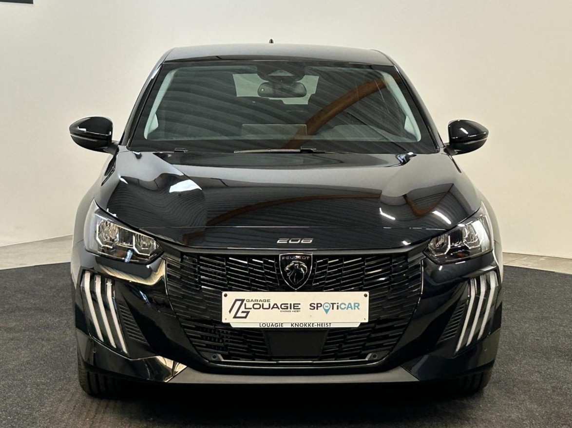 Peugeot 208 Hybrid Allure e-DCS6