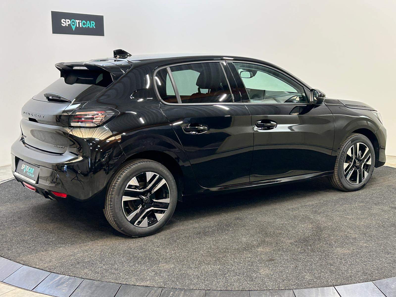 Peugeot 208 Hybrid Allure e-DCS6