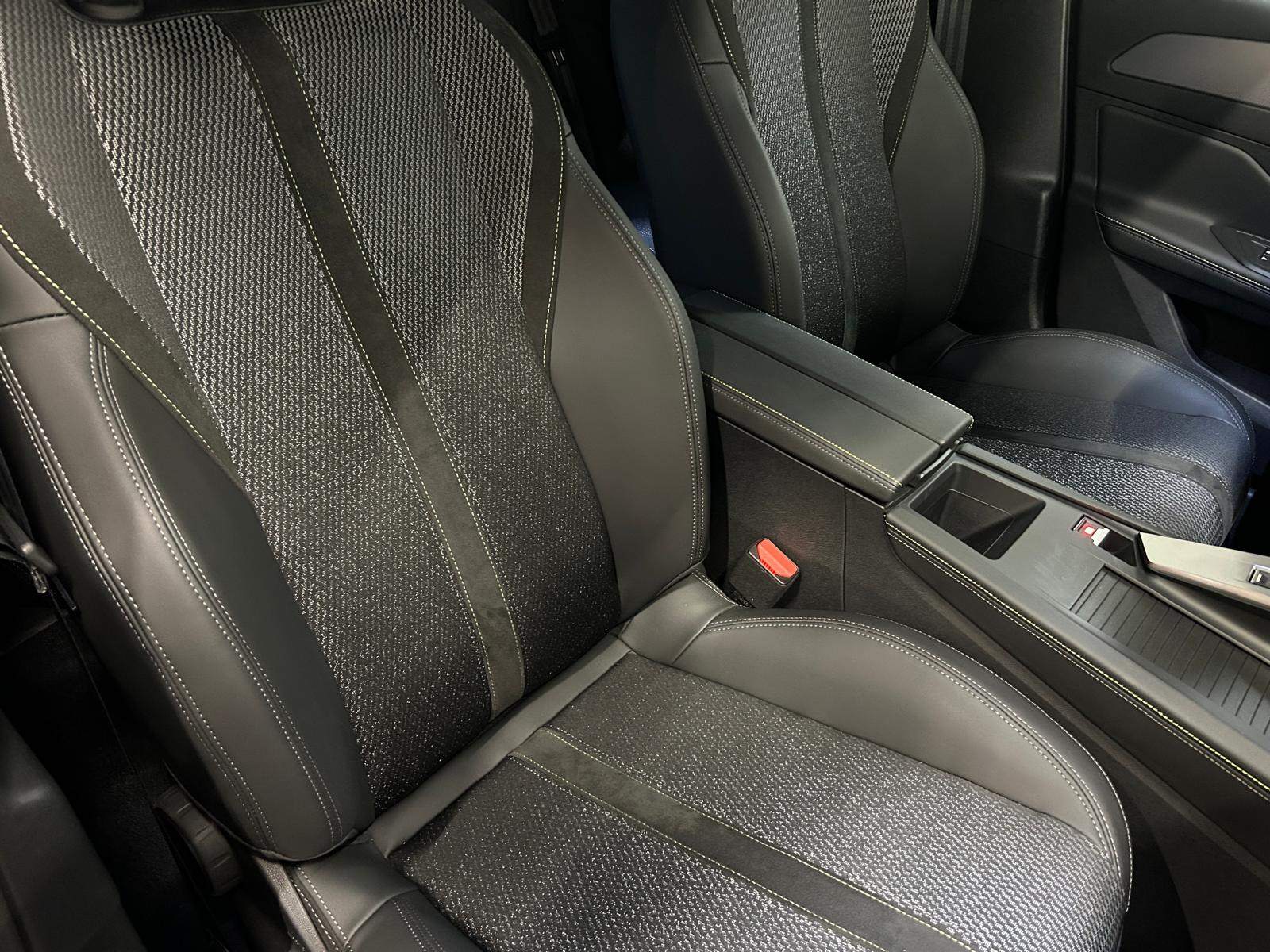 Peugeot 308 Hybrid GT e-DSC6