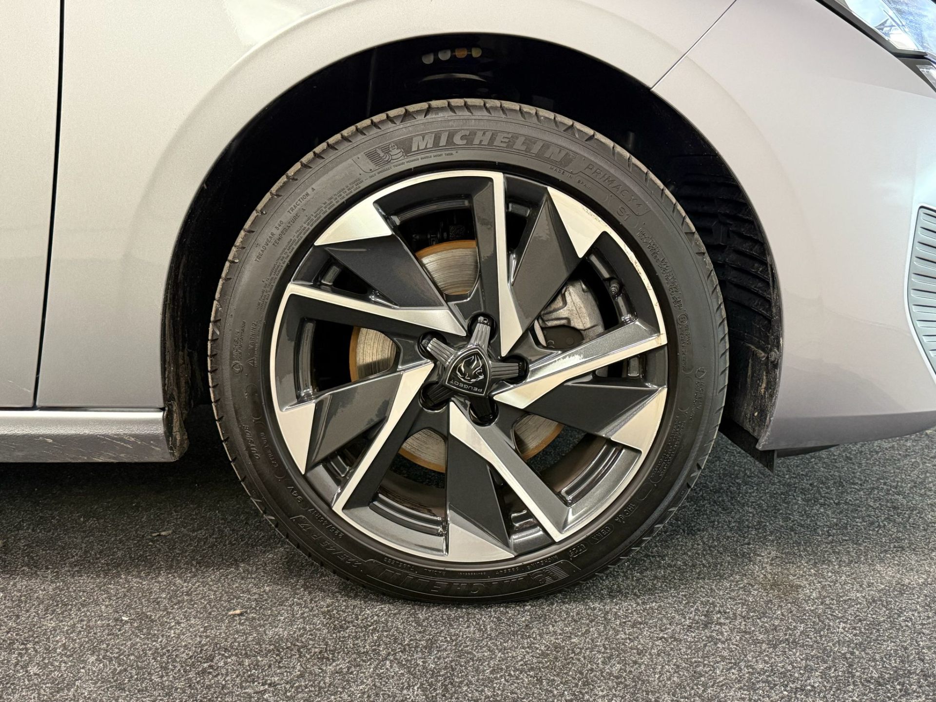 Peugeot 308 SW Hybrid Allure e-DSC6