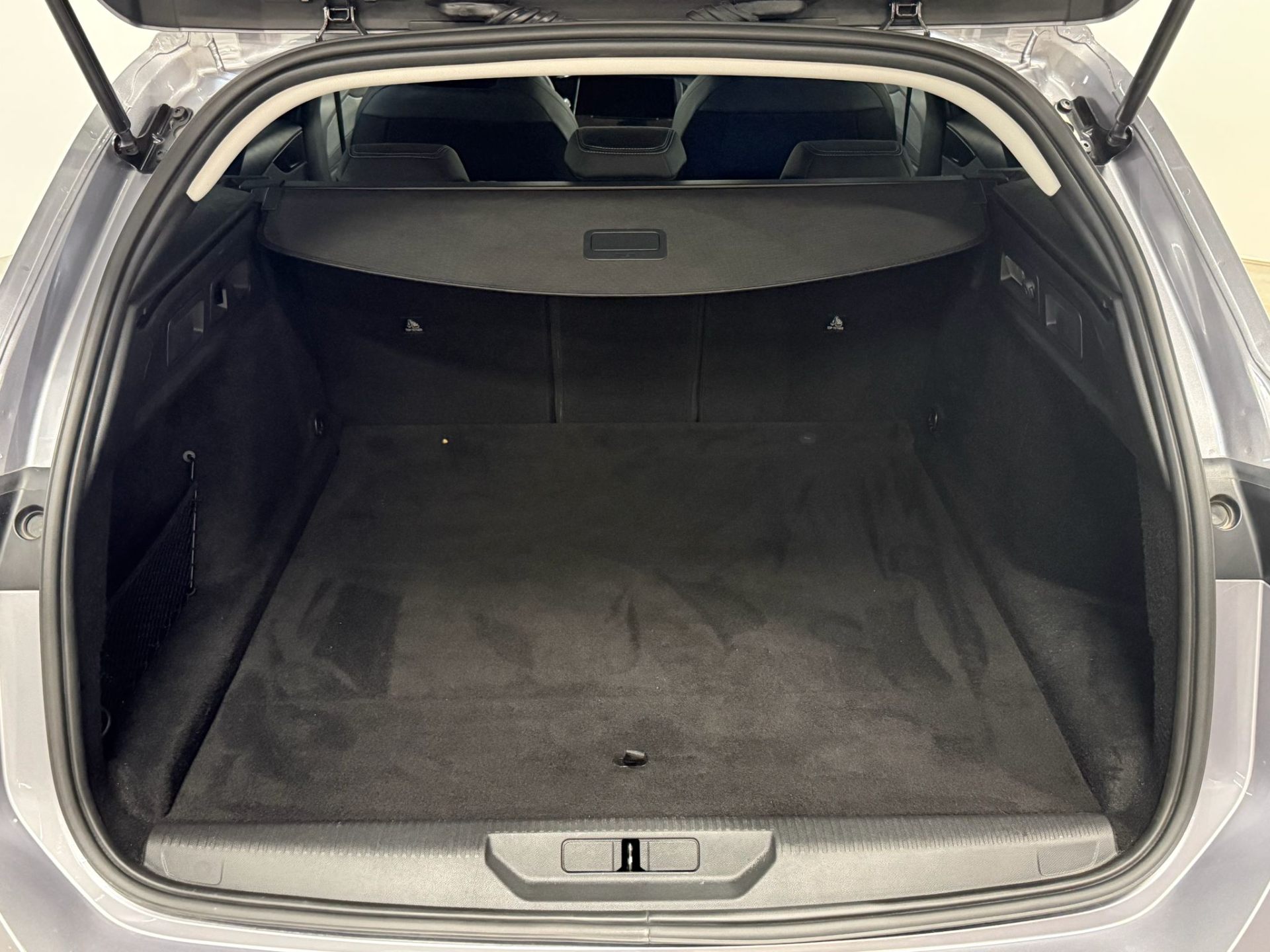 Peugeot 308 SW Hybrid Allure e-DSC6