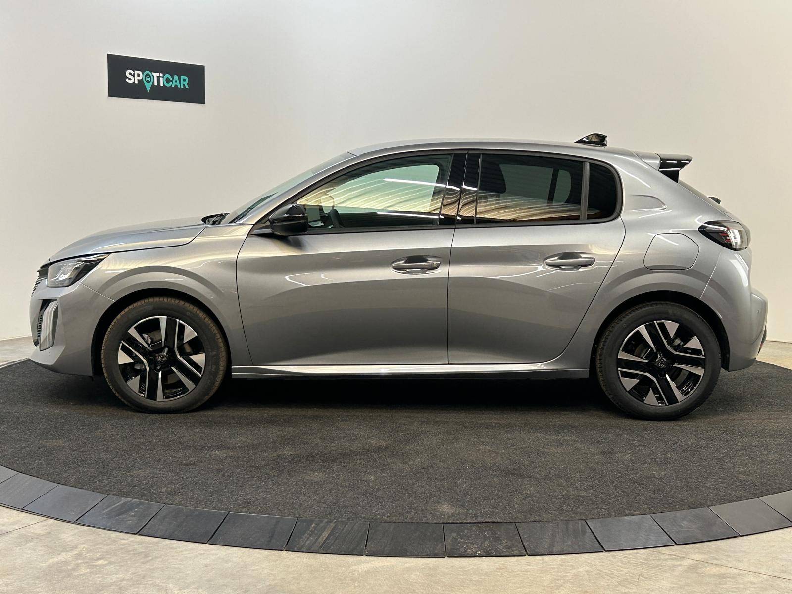 Peugeot 208 Hybrid Allure e-DCS6
