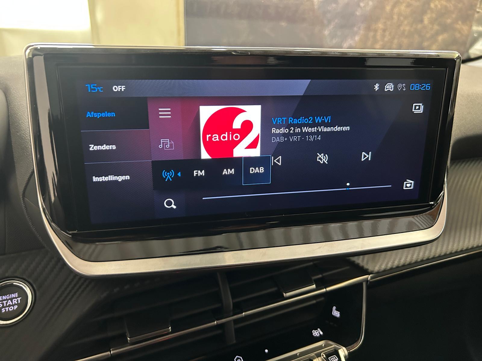 Peugeot 208 Hybrid Allure e-DCS6