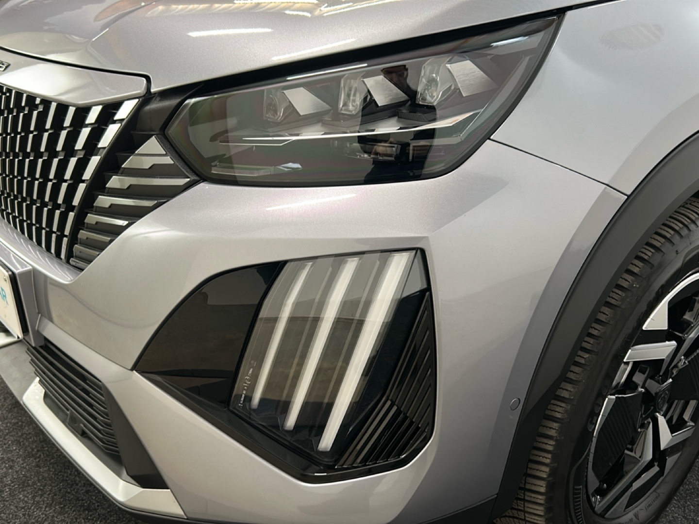 Peugeot 2008 Hybrid GT e-DSC6