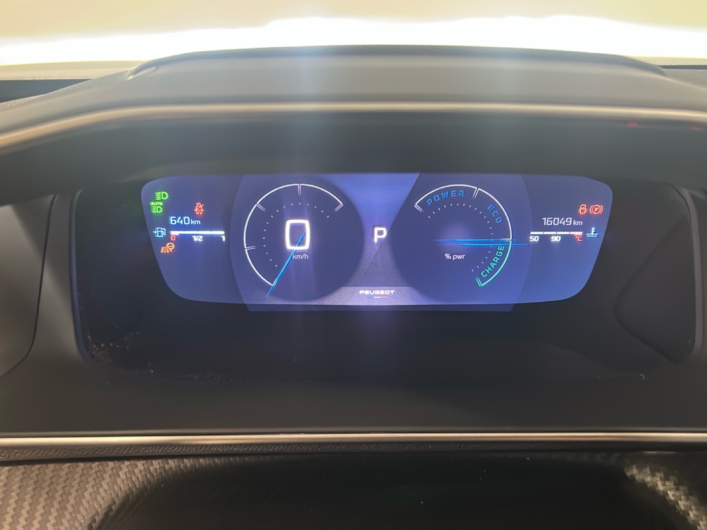 Peugeot 2008 Hybrid GT e-DSC6