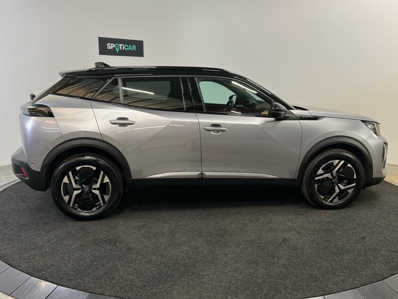 Peugeot 2008 Hybrid GT e-DSC6