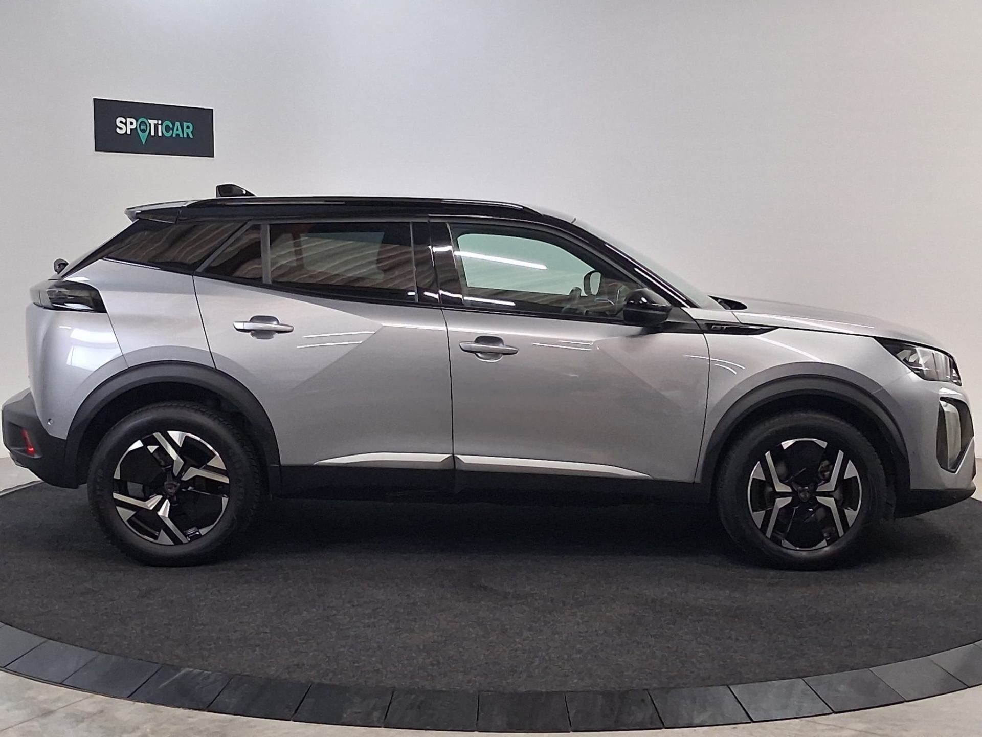 Peugeot 2008 Hybrid GT e-DSC6