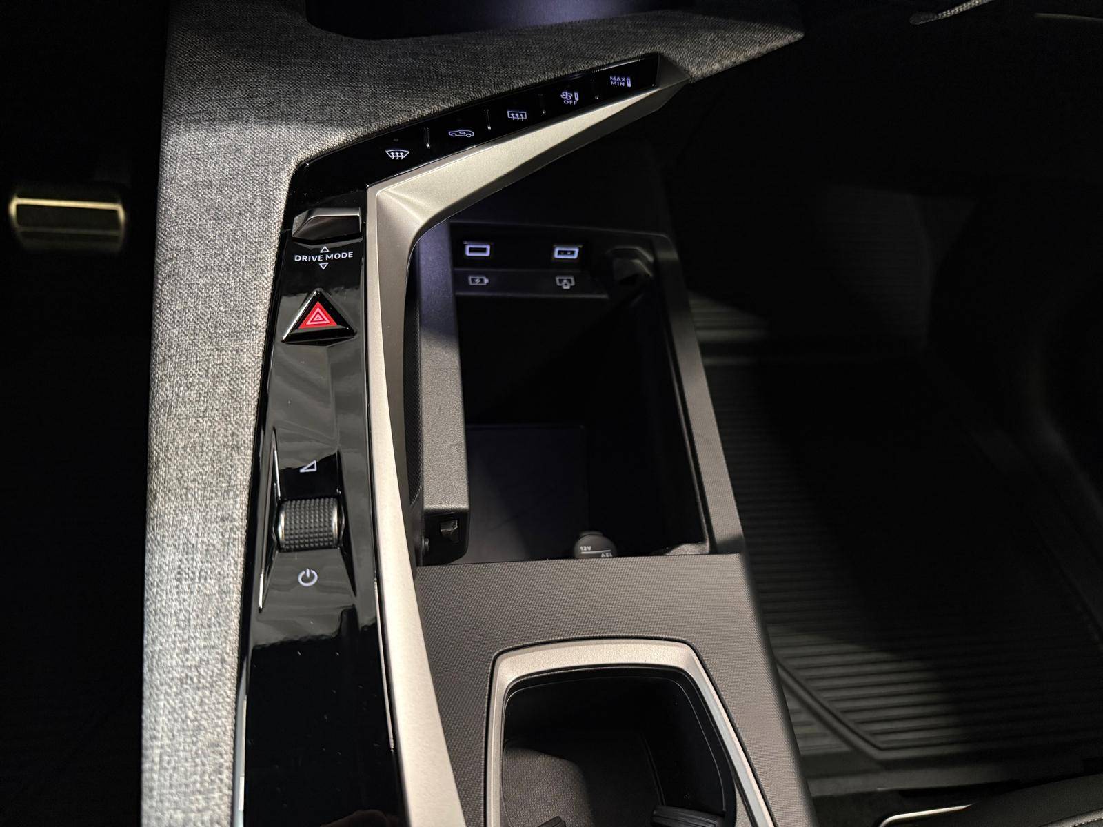 Peugeot 3008 Hybrid e-DSC6 GT